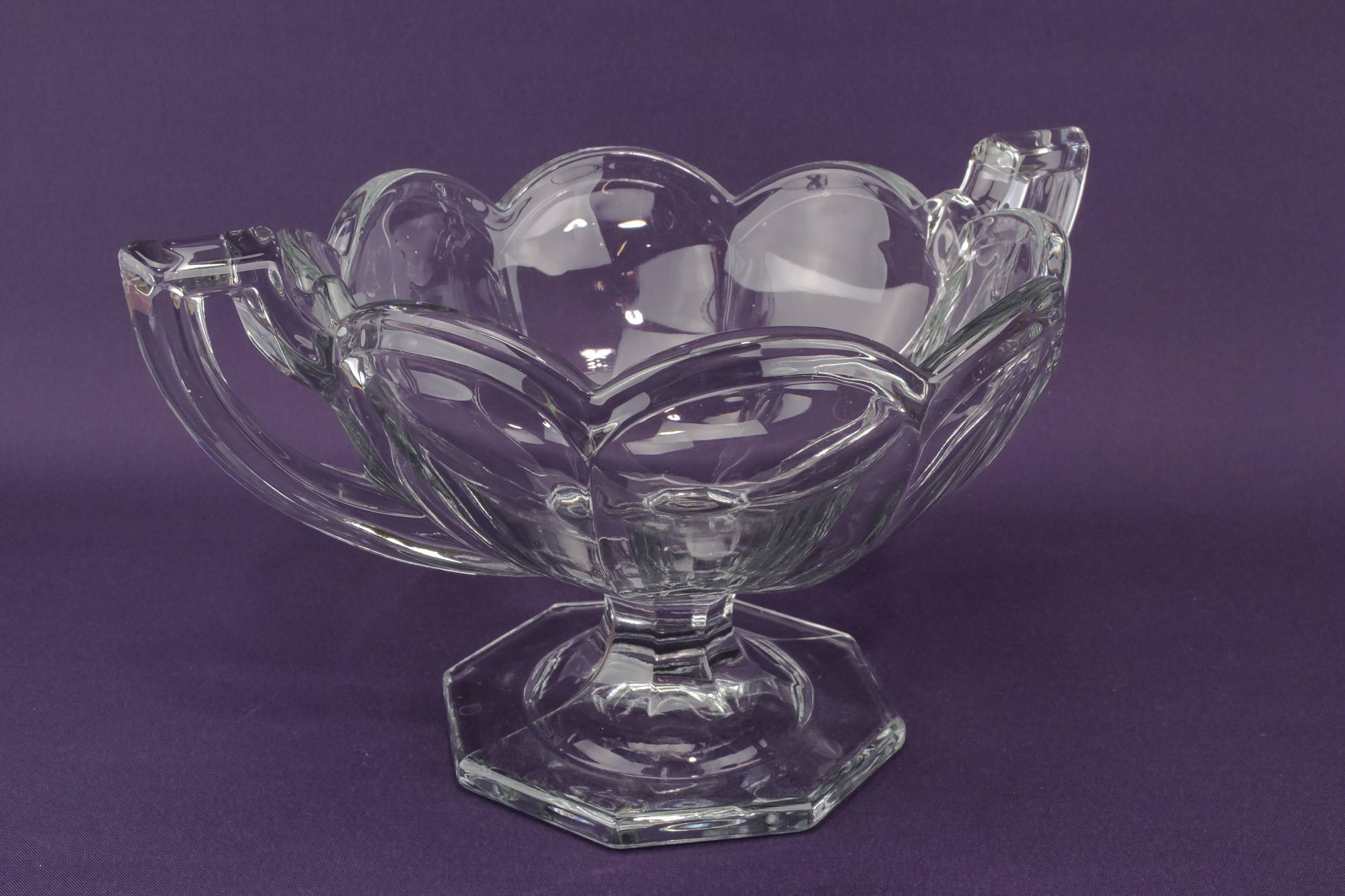 Vintage Unusual BOWL — Large glass bowl 1