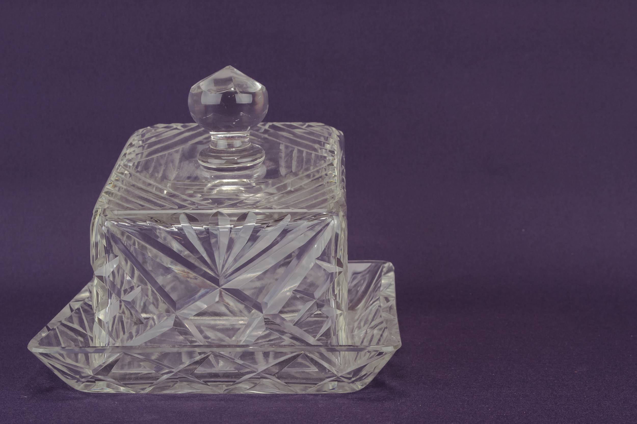 Vintage Classical Glass — Glass butter dish with lid 2
