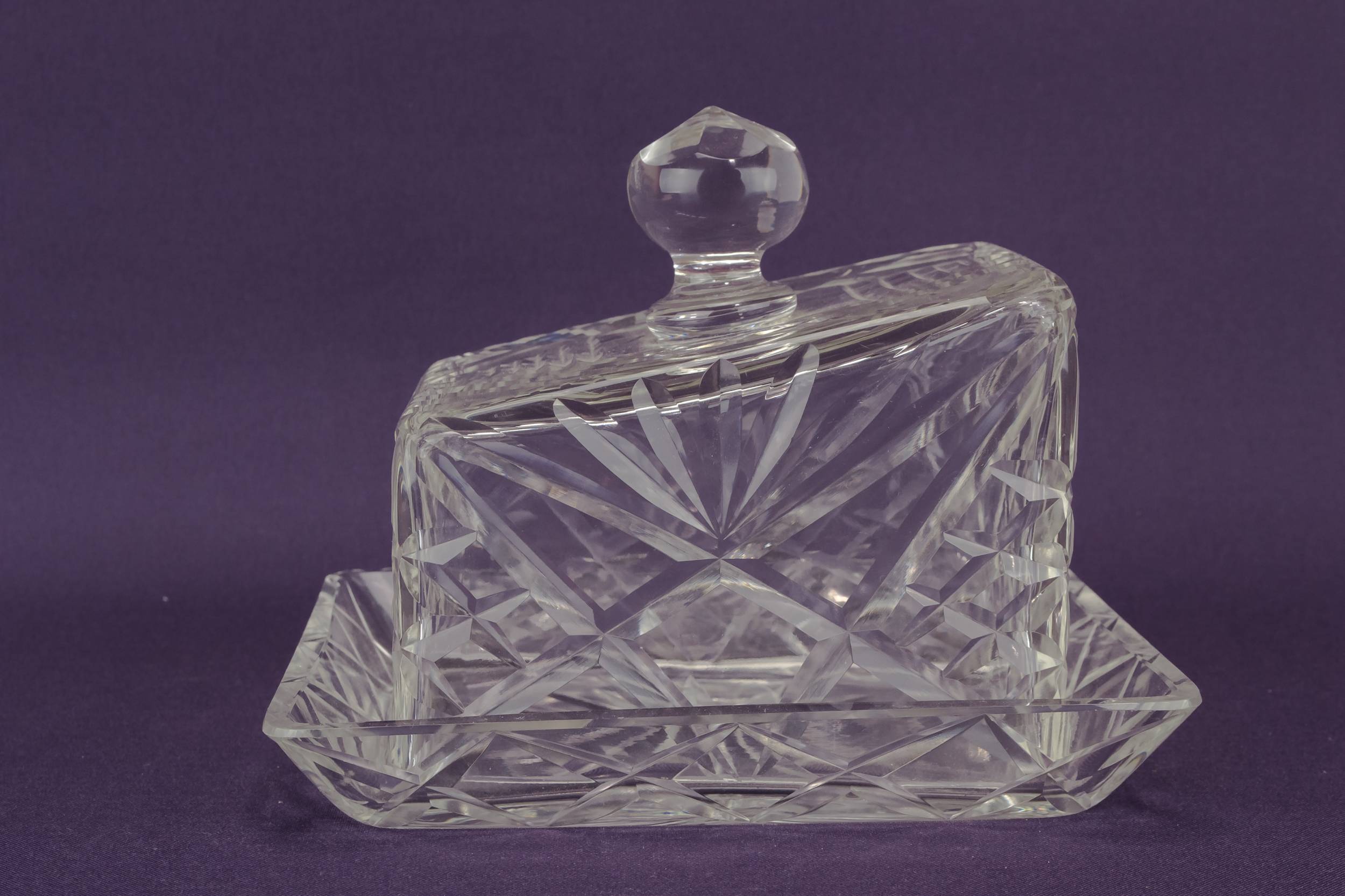 Vintage Classical Glass — Glass butter dish with lid 1