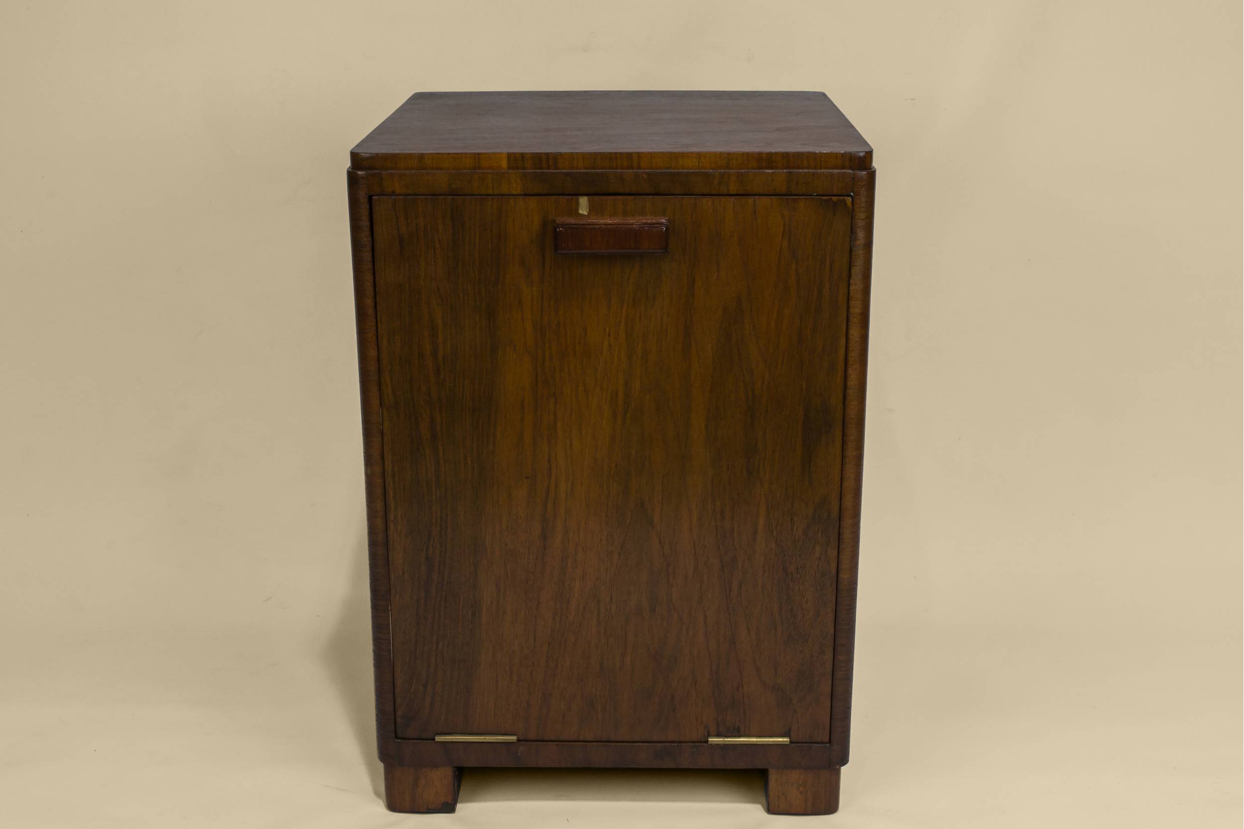 Art Deco Slick — Art Deco firplace bucket