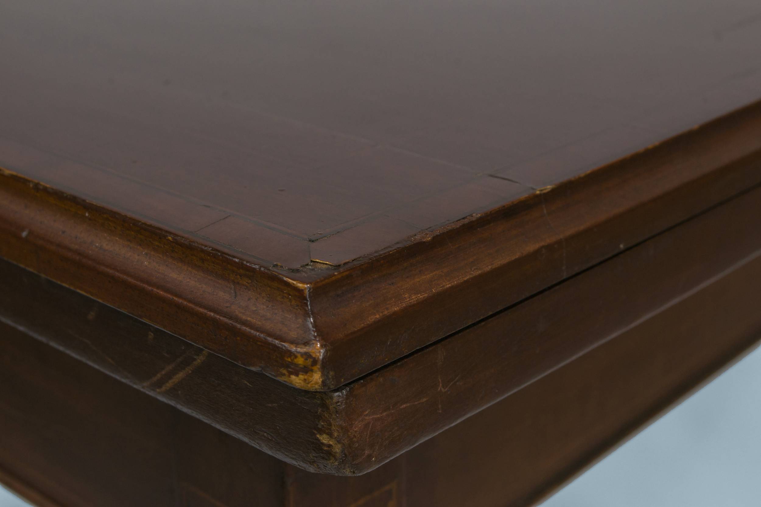 Antique Elegant Minimalist — Folding games table 6