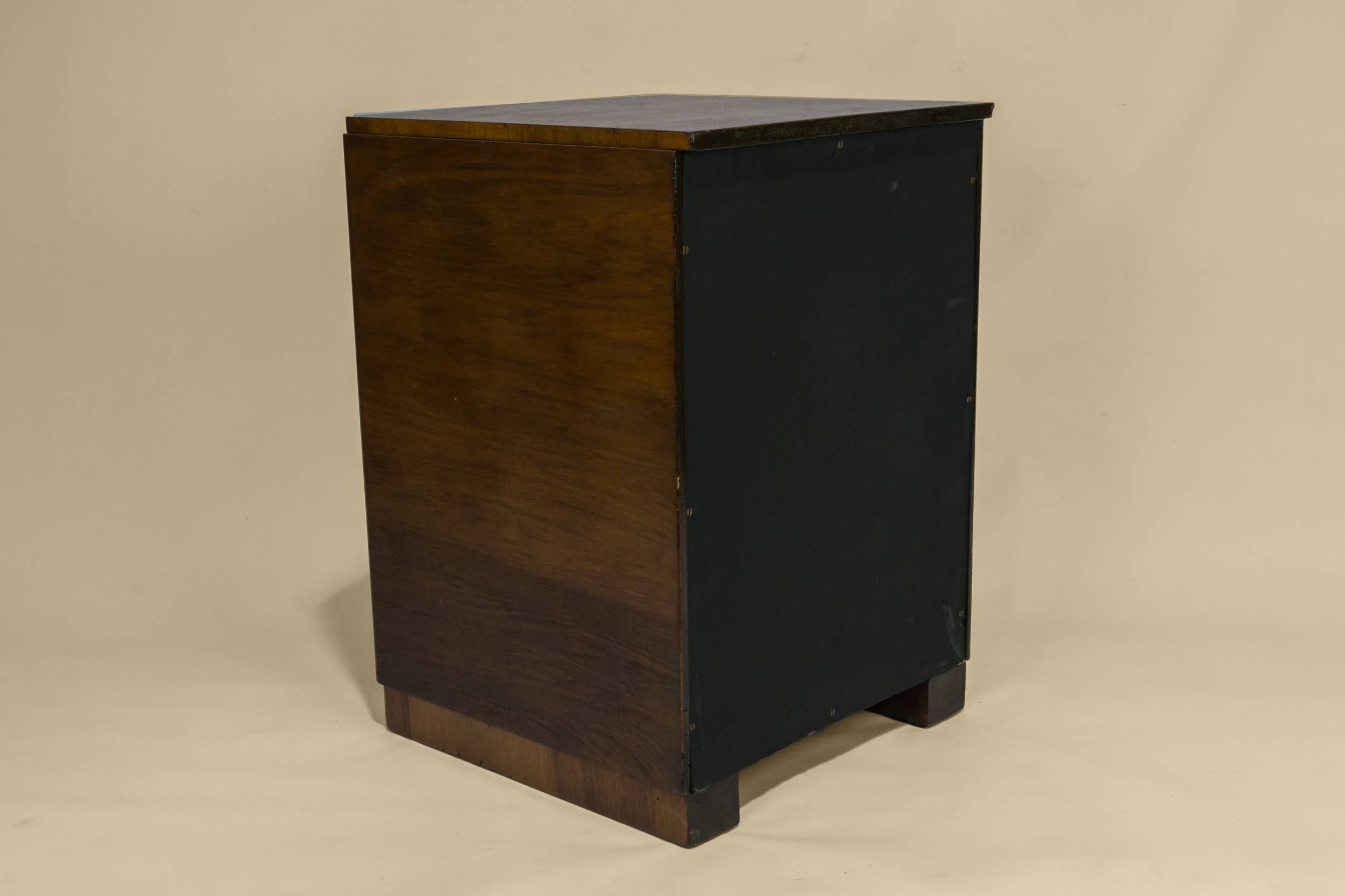 Art Deco Slick — Art Deco firplace bucket 4