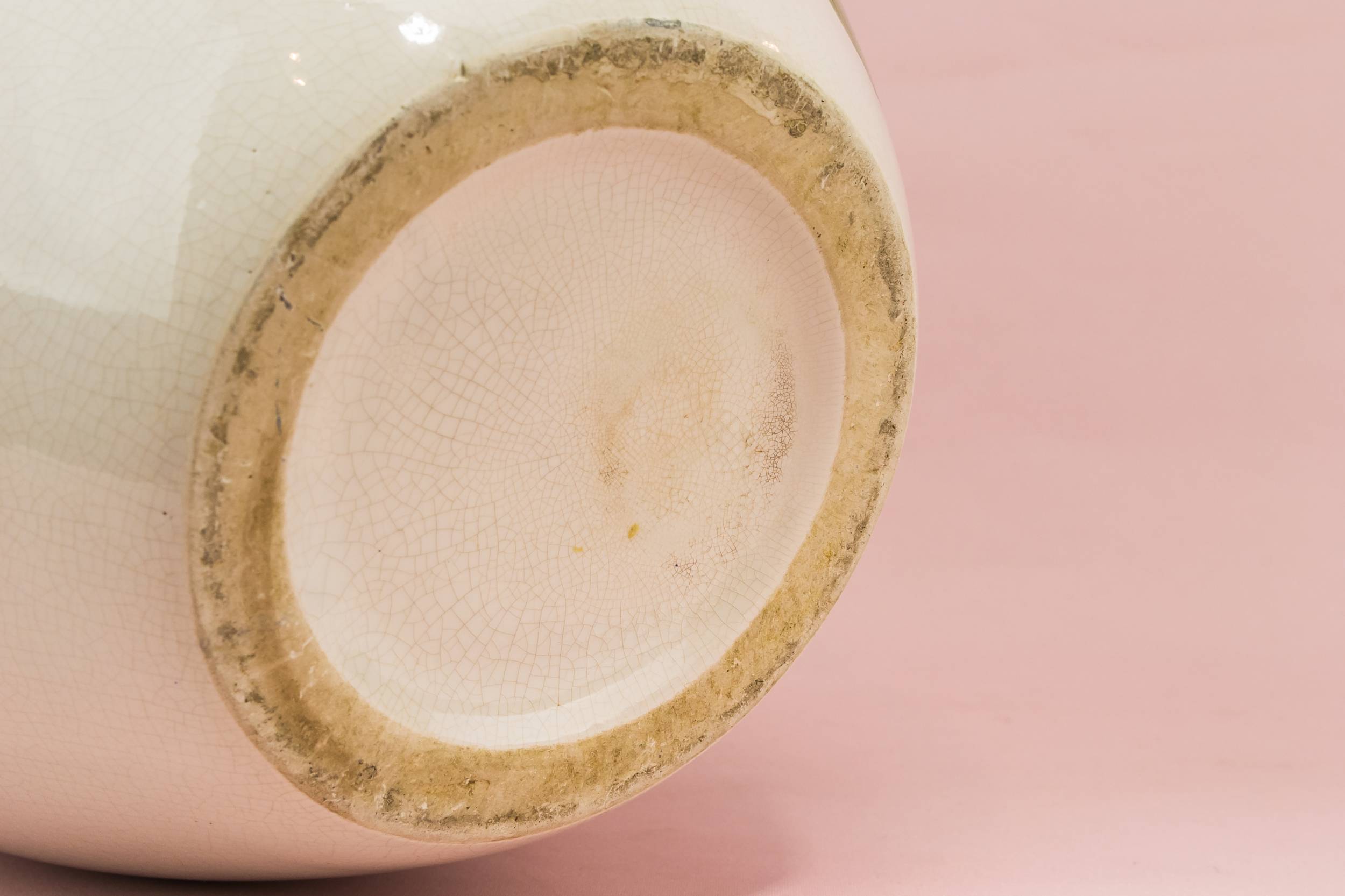White Vintage Ceramic — Porto Rico tobacco jar 4