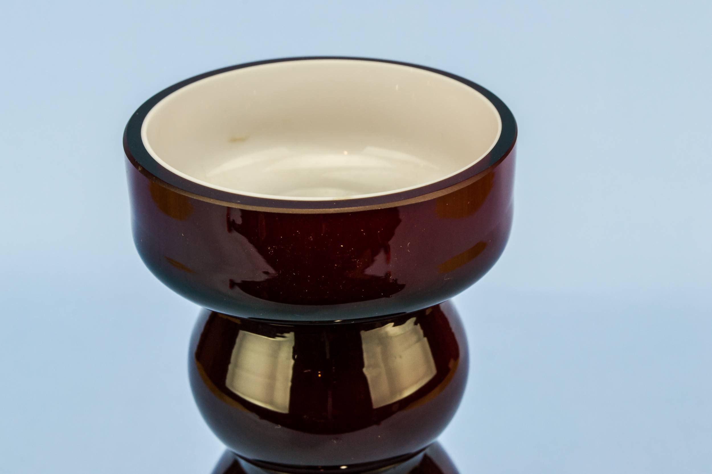 Elegant Modernist Glass — Red glass vase 1