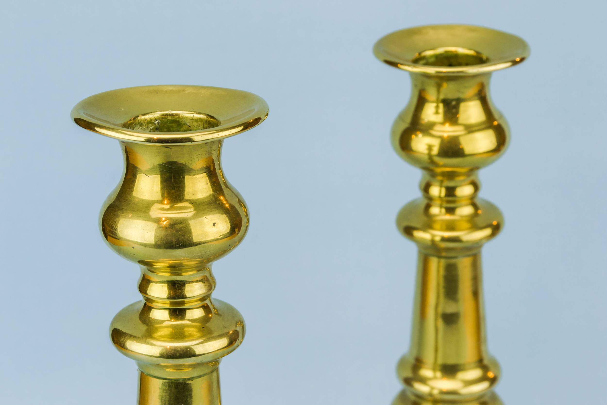 Victorian Antique Brass — Pair of brass candlesticks 1