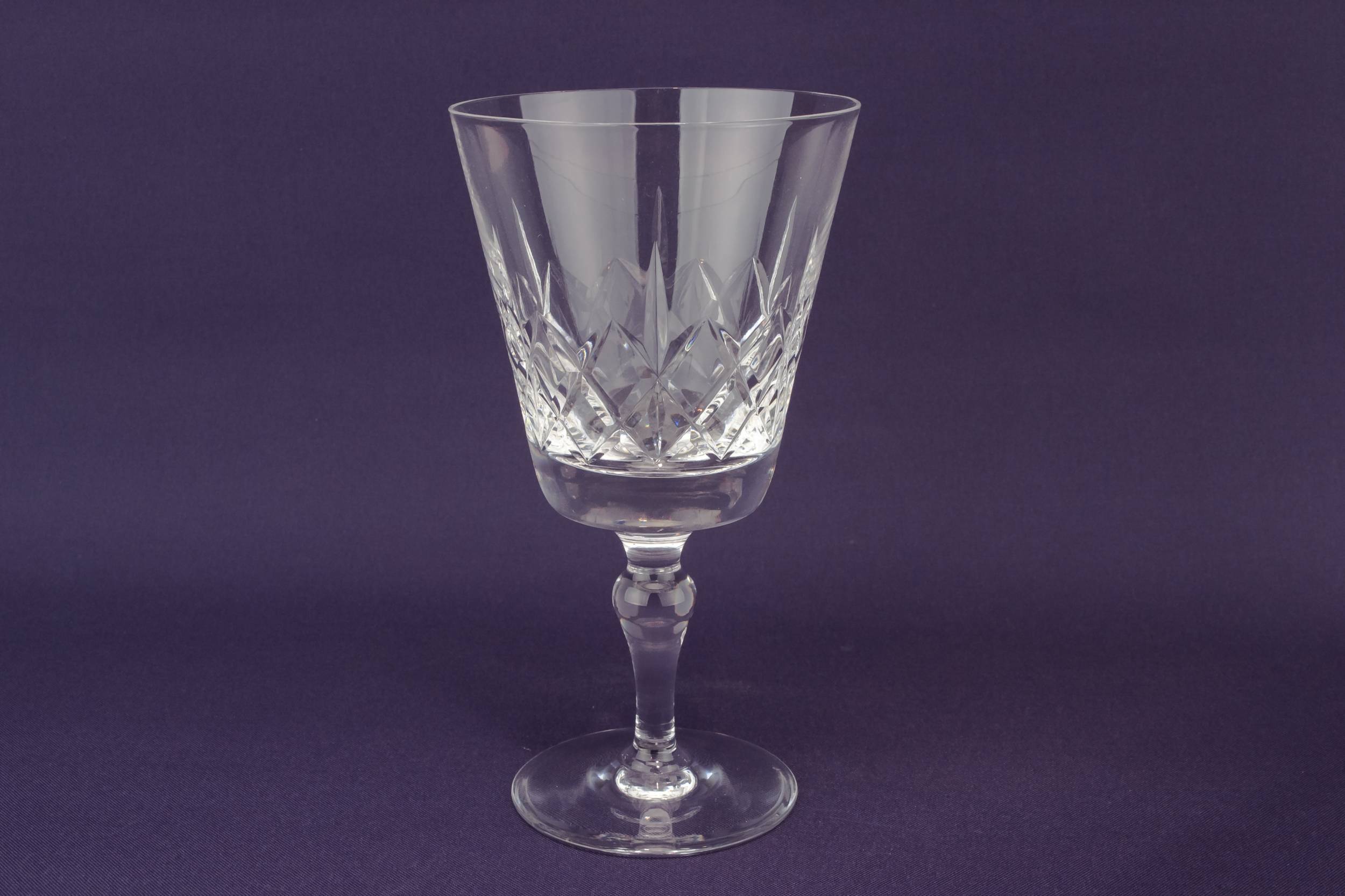 Clear Vintage Dessert — 4 cut wine glasses 1