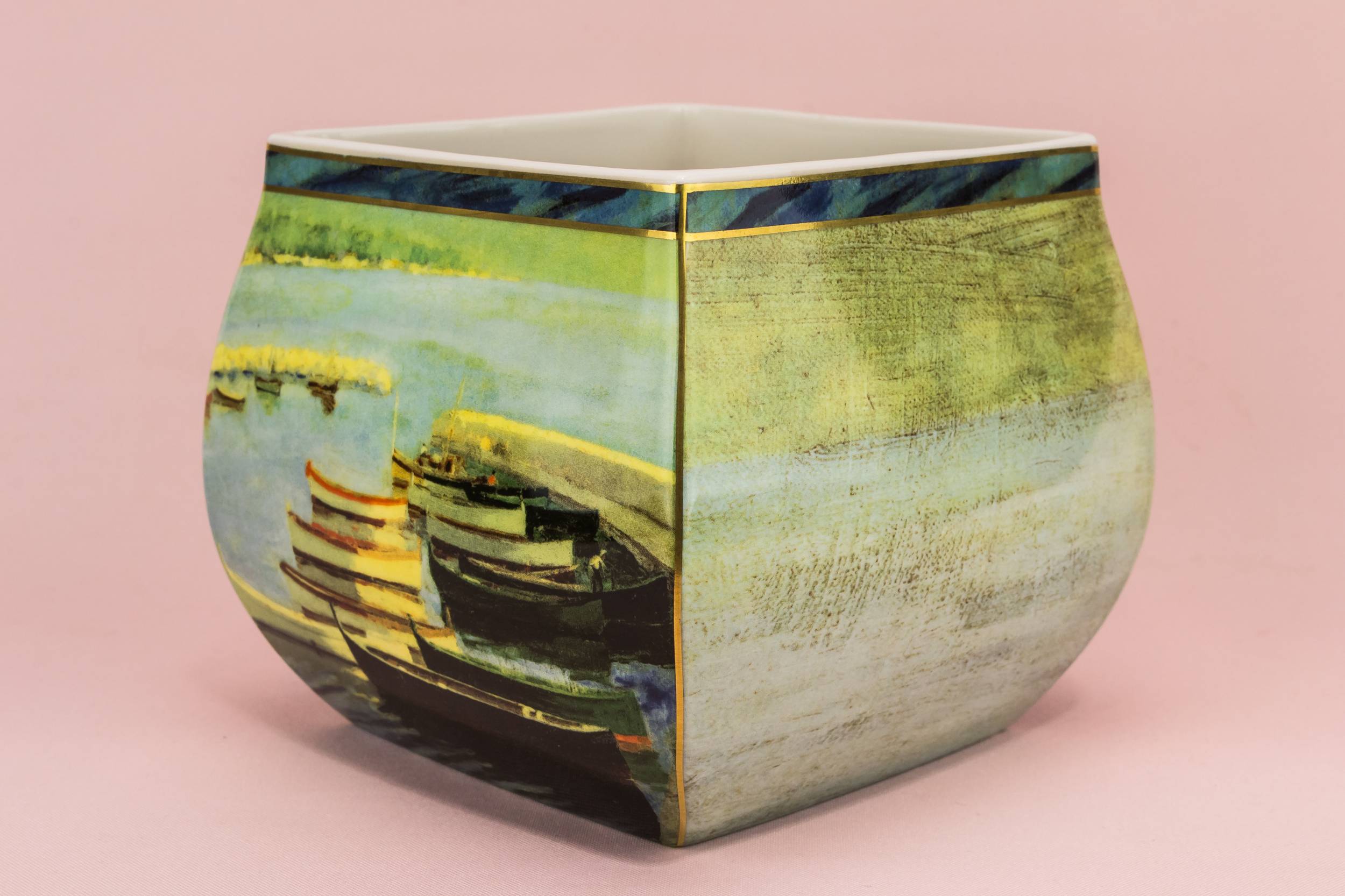 Square Porcelain Flower — Square porcelain planter 1