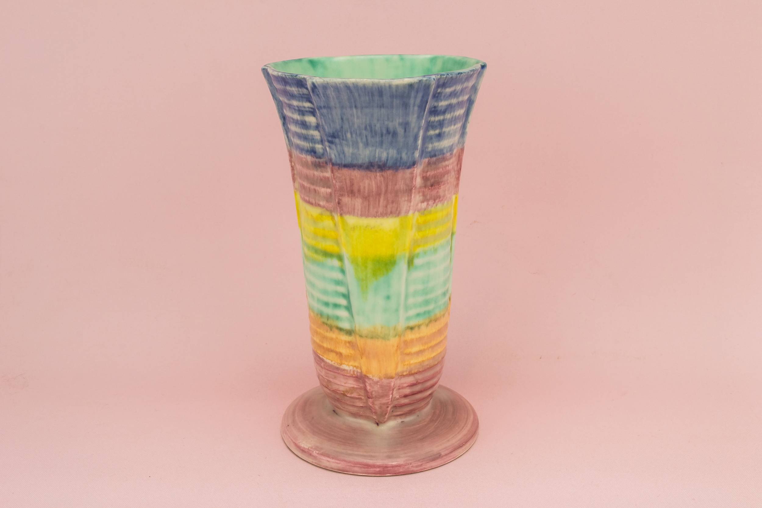 Art Deco Vintage — Art Deco flower vase