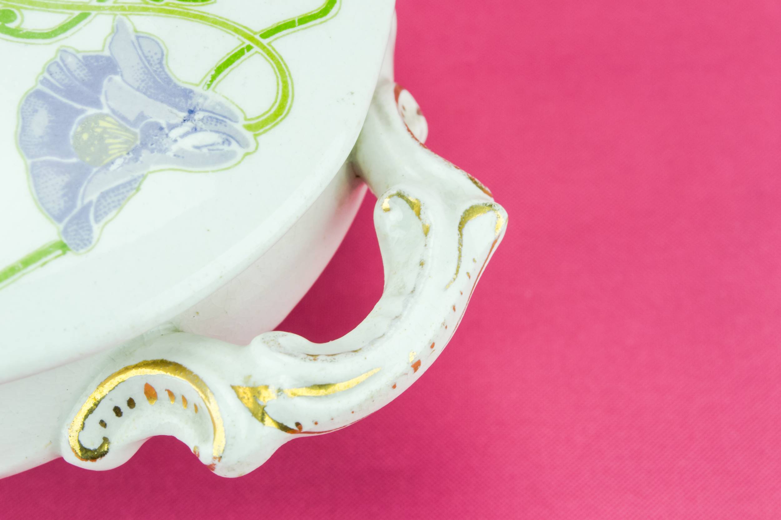 Ceramic Art Nouveau — Art Nouveau tureen 6