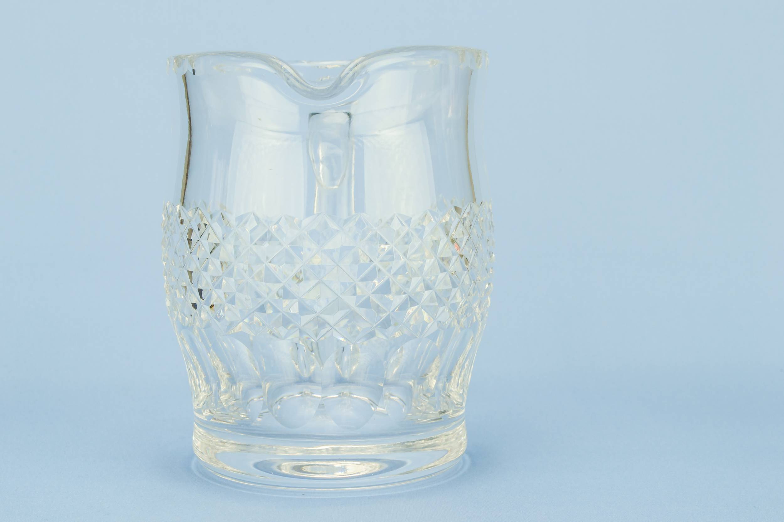 L Classical Vinegar — Heavy cut glass water jug 3
