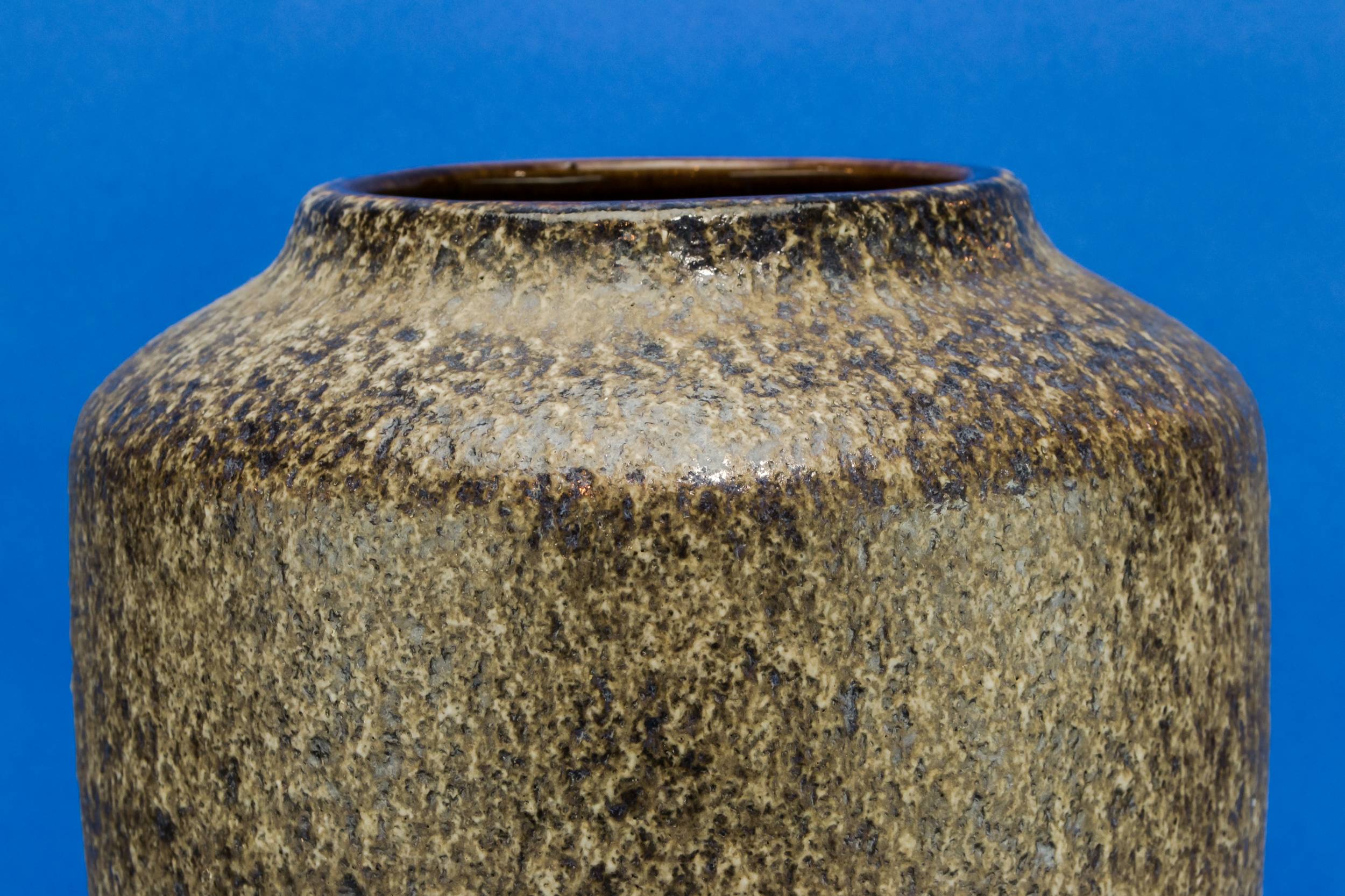Modernist Vintage Scheurich — Large lava vase 5