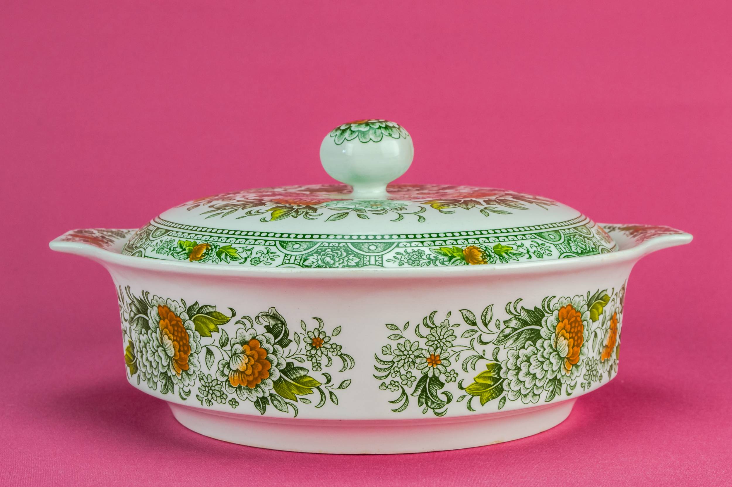 Slick Modernist Ceramic — Green floral tureen 1