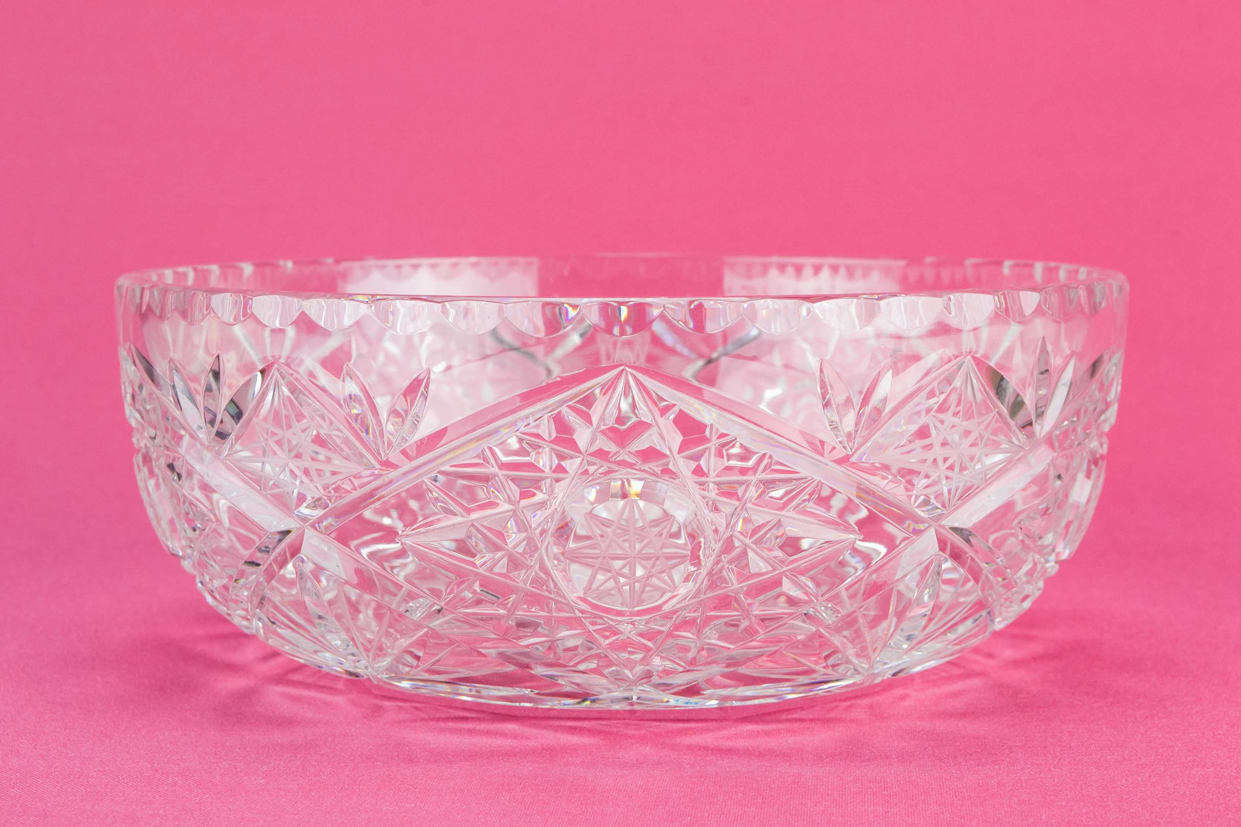 Glass Traditional Pinwheel — Serving glass bowl 1