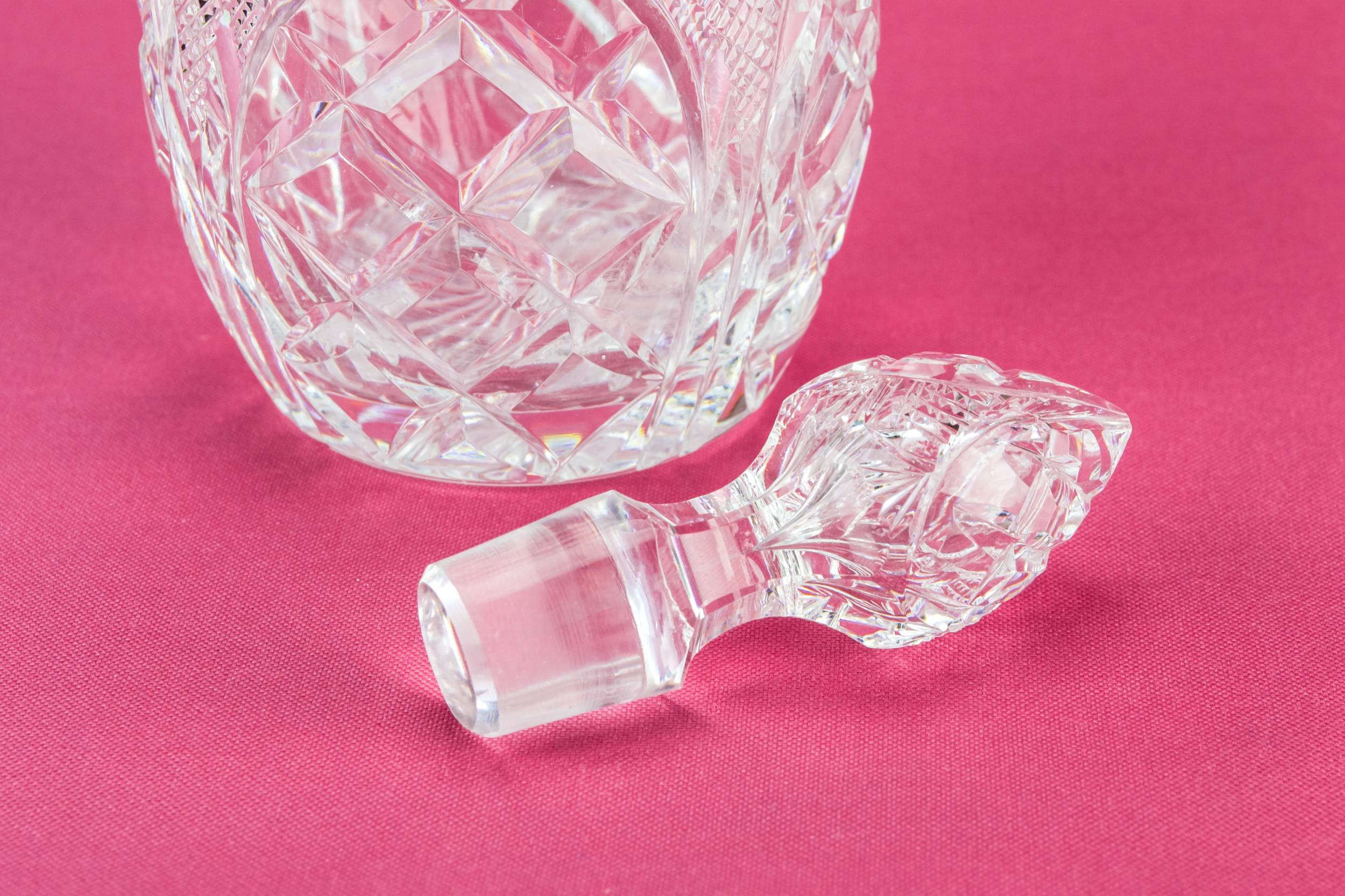 Clear Glass Diamond — Oil and vinegar condiments 1