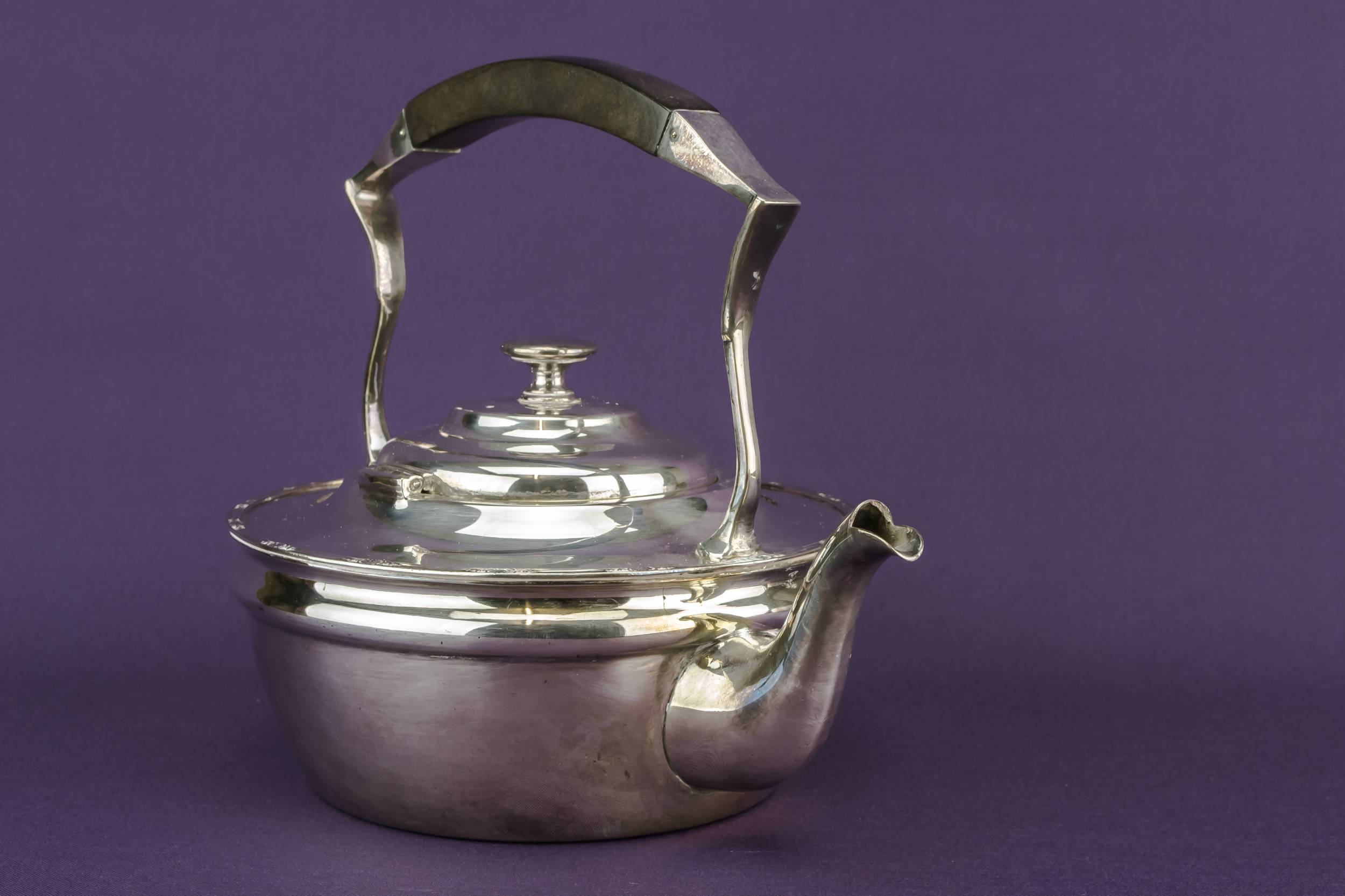 Silver Plated Metal — Harrods silver plated teapot 1