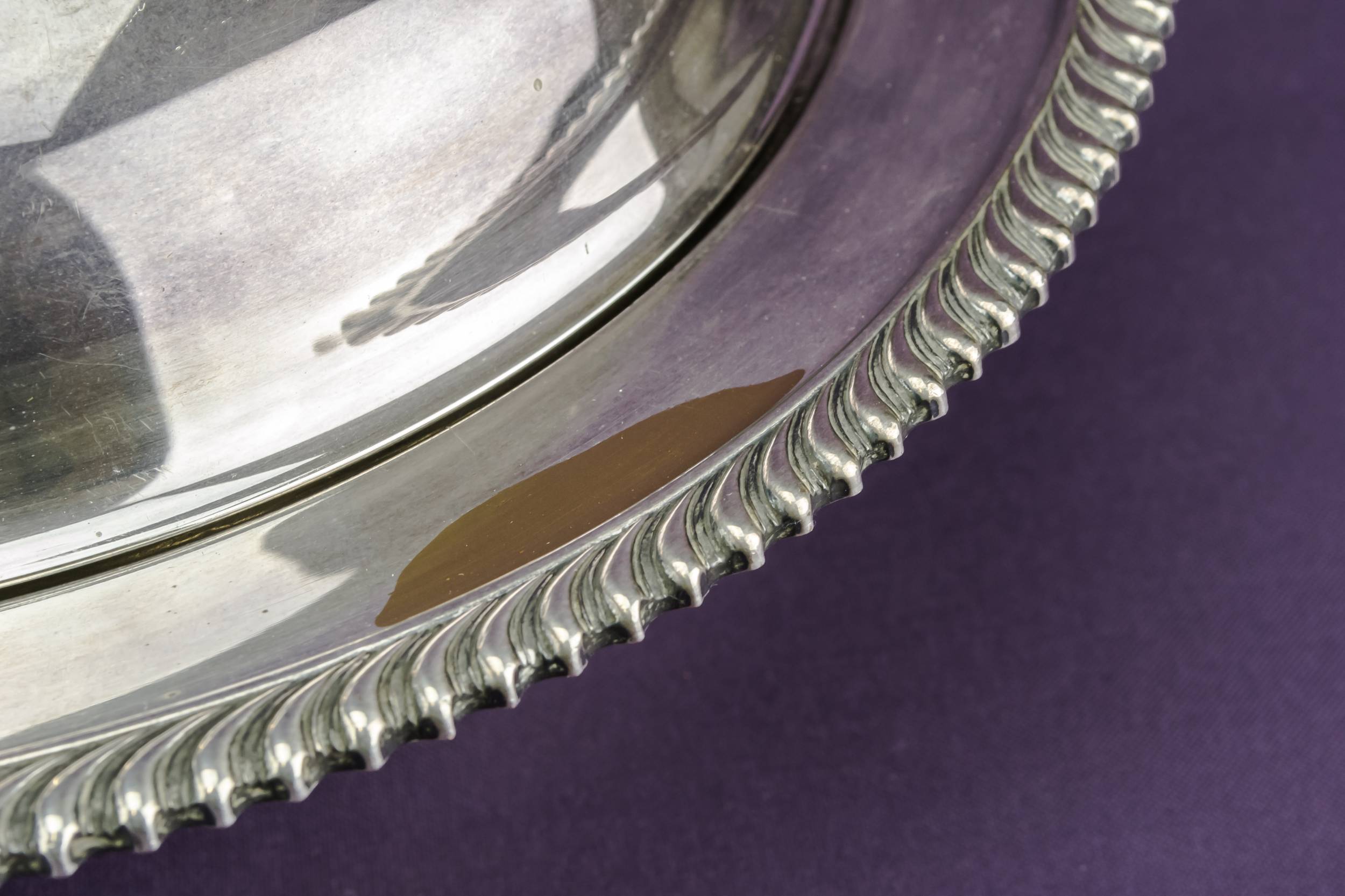 Vintage Chafing Dish — Silver plated chafing dish 7