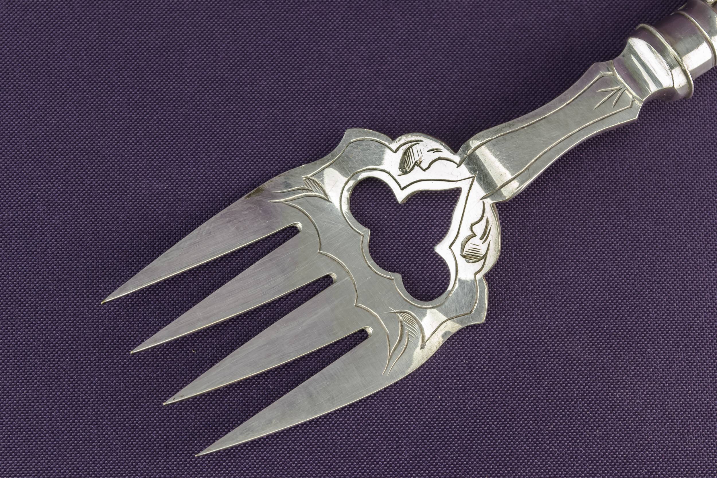 Impressive Silver Scrolls — Silver plated serving set 3