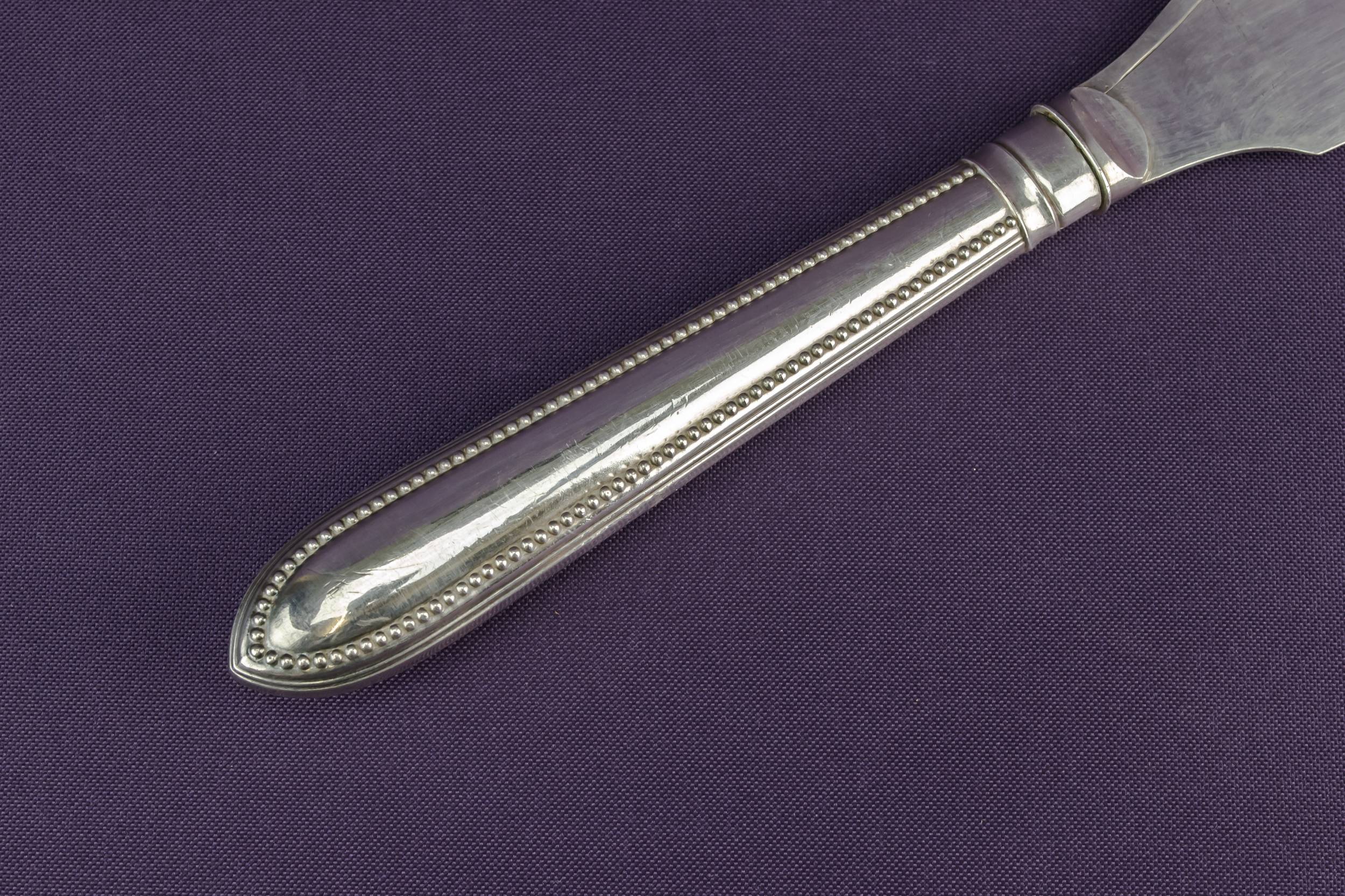 Impressive Silver Scrolls — Silver plated serving set 4