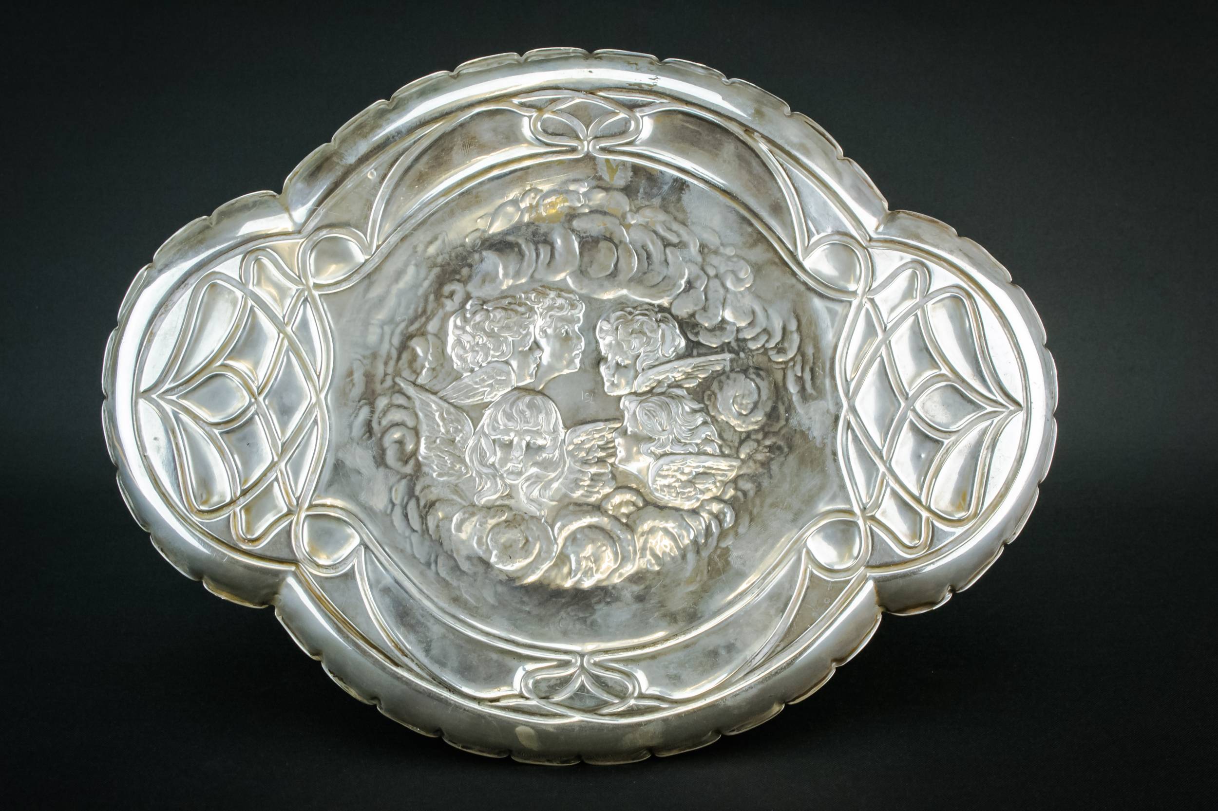 Spectacular Art Nouveau — Sterling silver tray 1