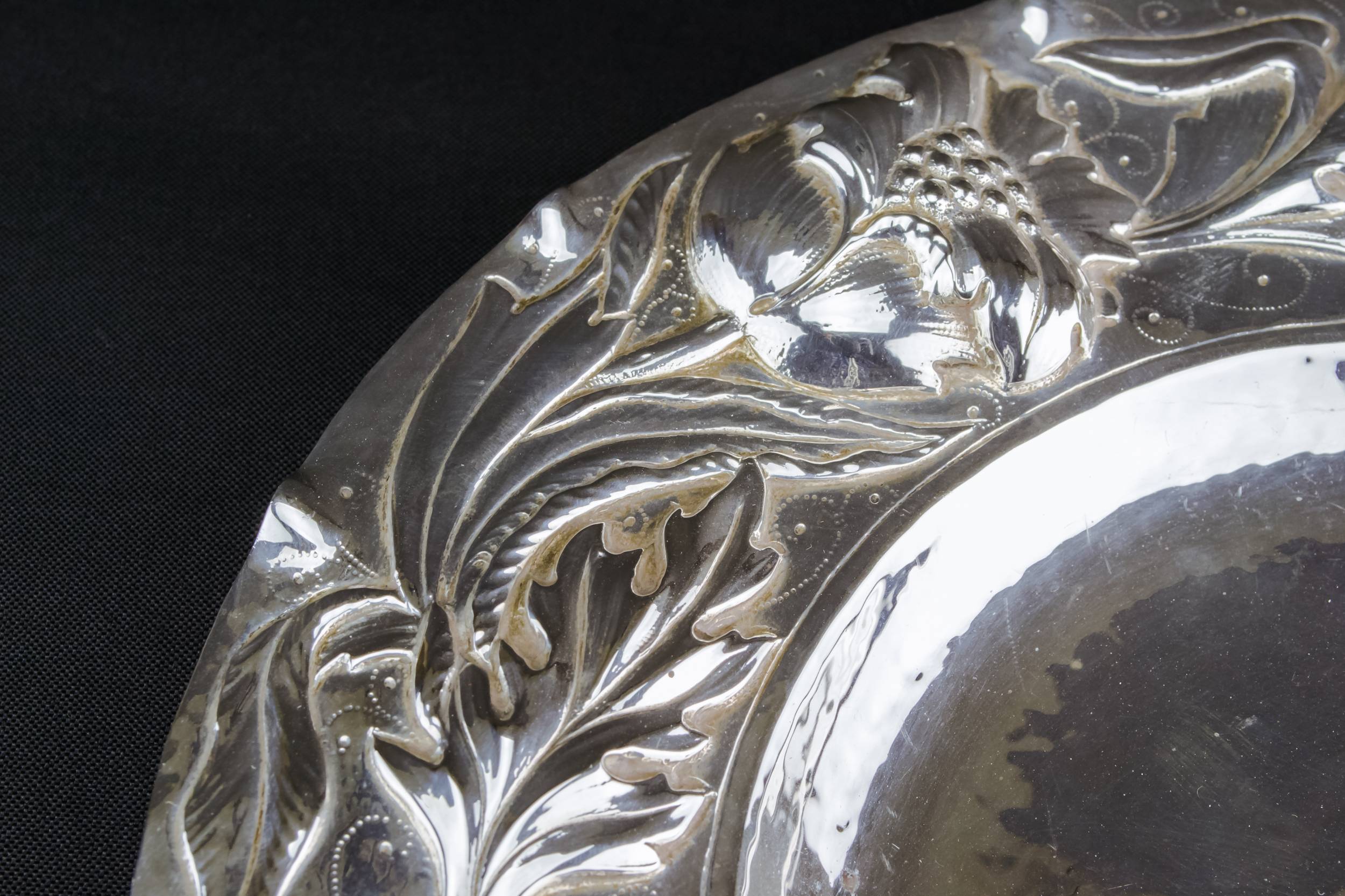 Art Nouveau Antique — Sterling silver tray 3