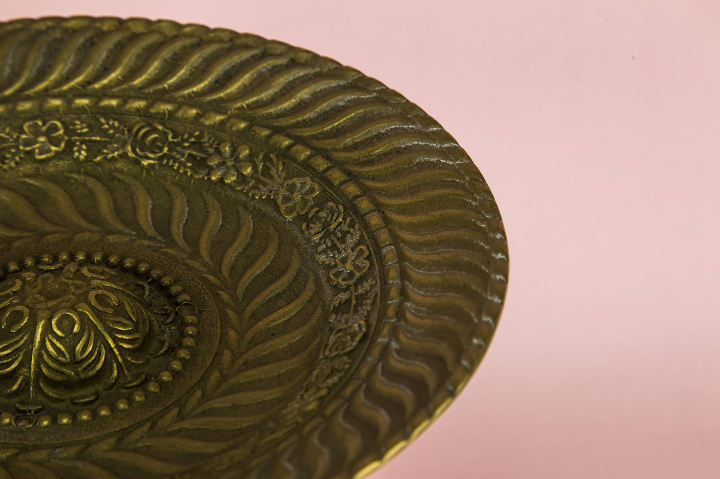 Brass Neo-classical BOWL — Elegant brass stem bowl 1