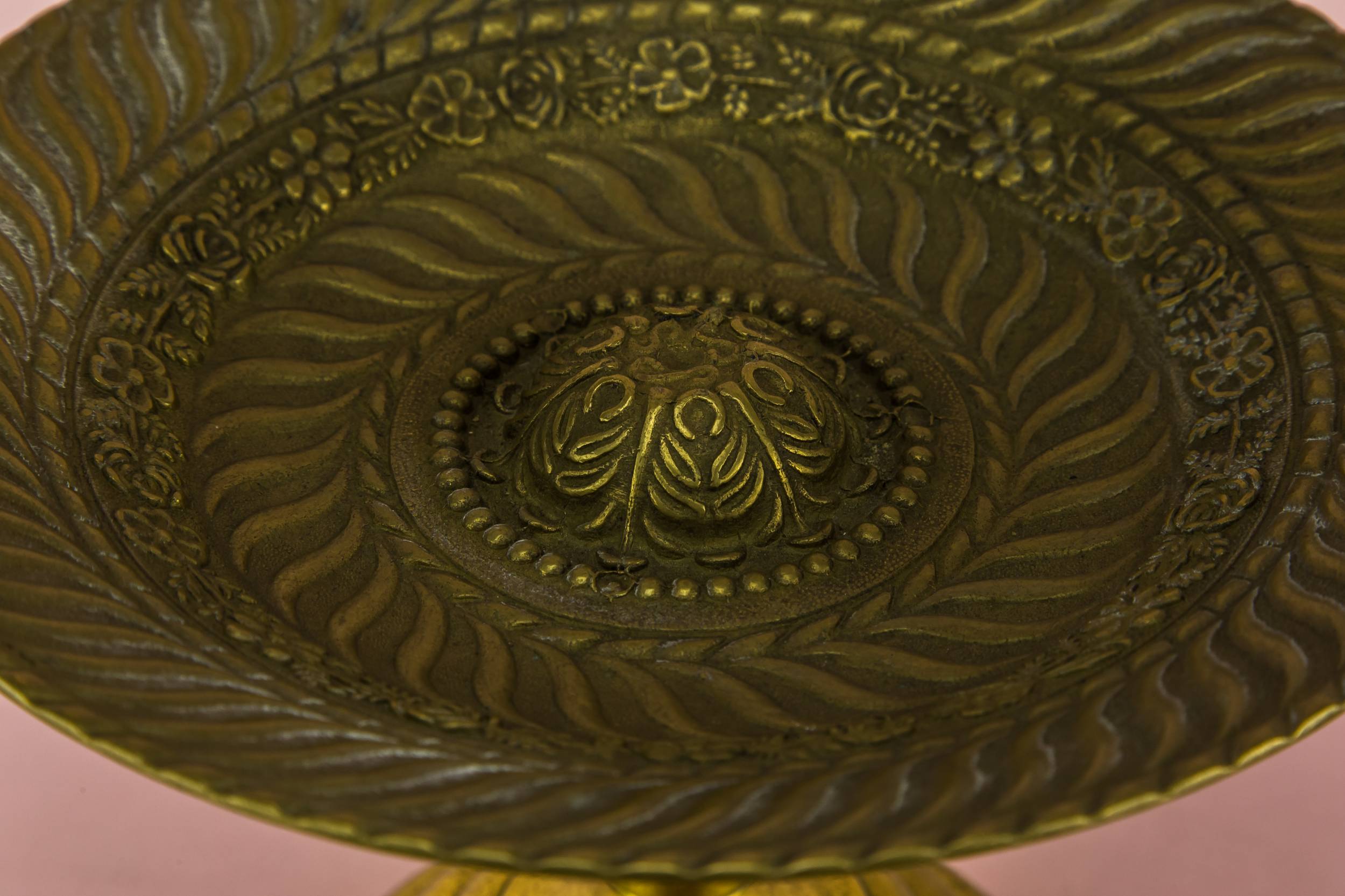 Brass Neo-classical BOWL — Elegant brass stem bowl 3