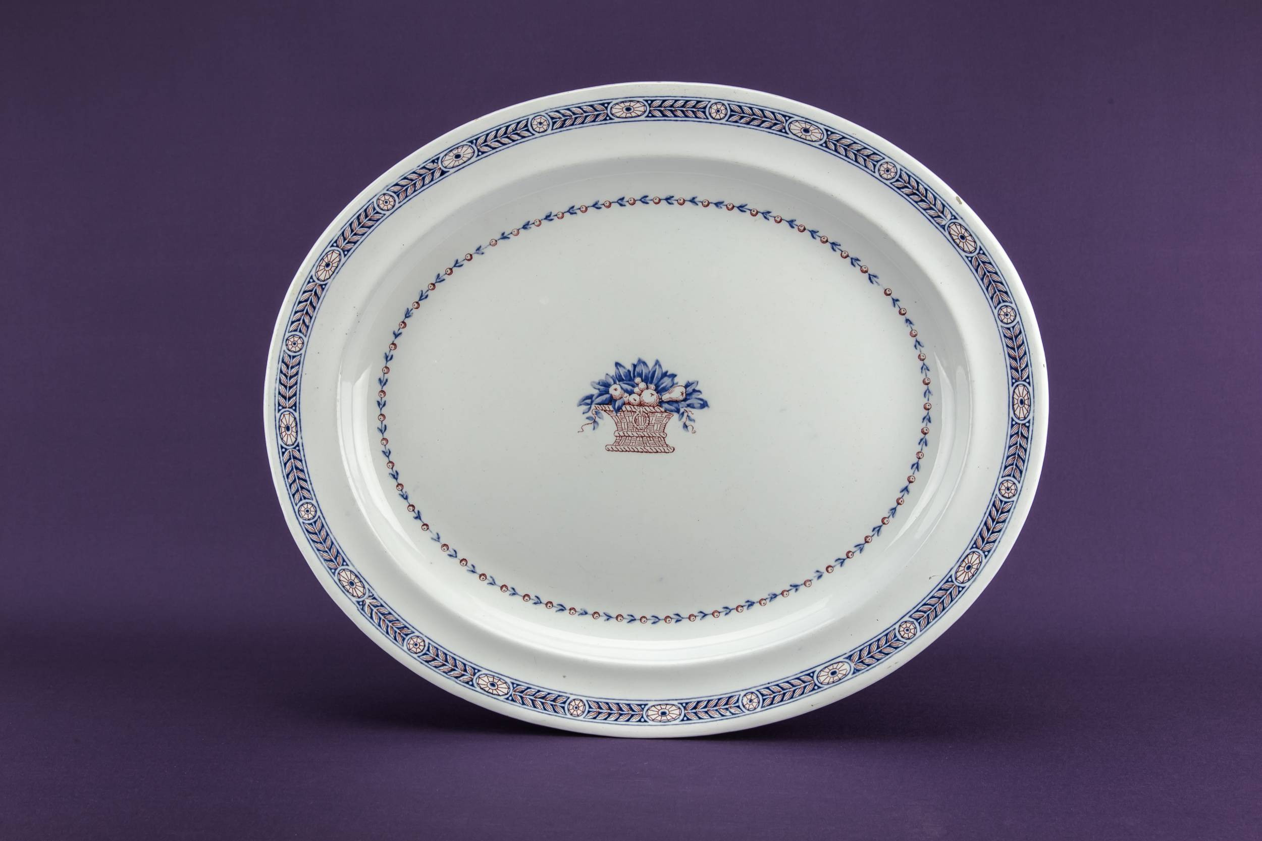Neo-classical Elegant Stylised — Wedgwood serving platter