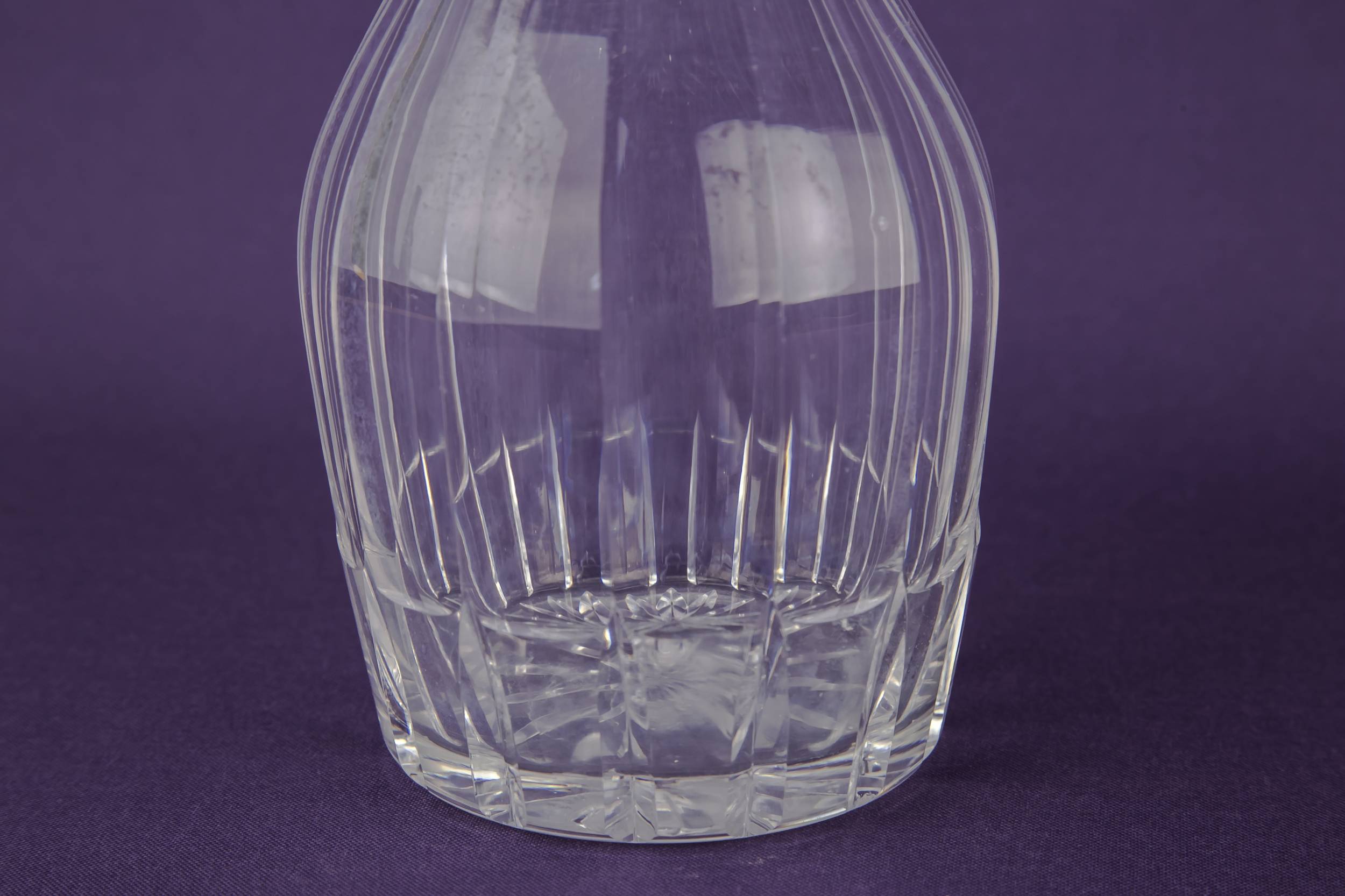 Cut Glass Barrel — Whisky cut glass decanter 3