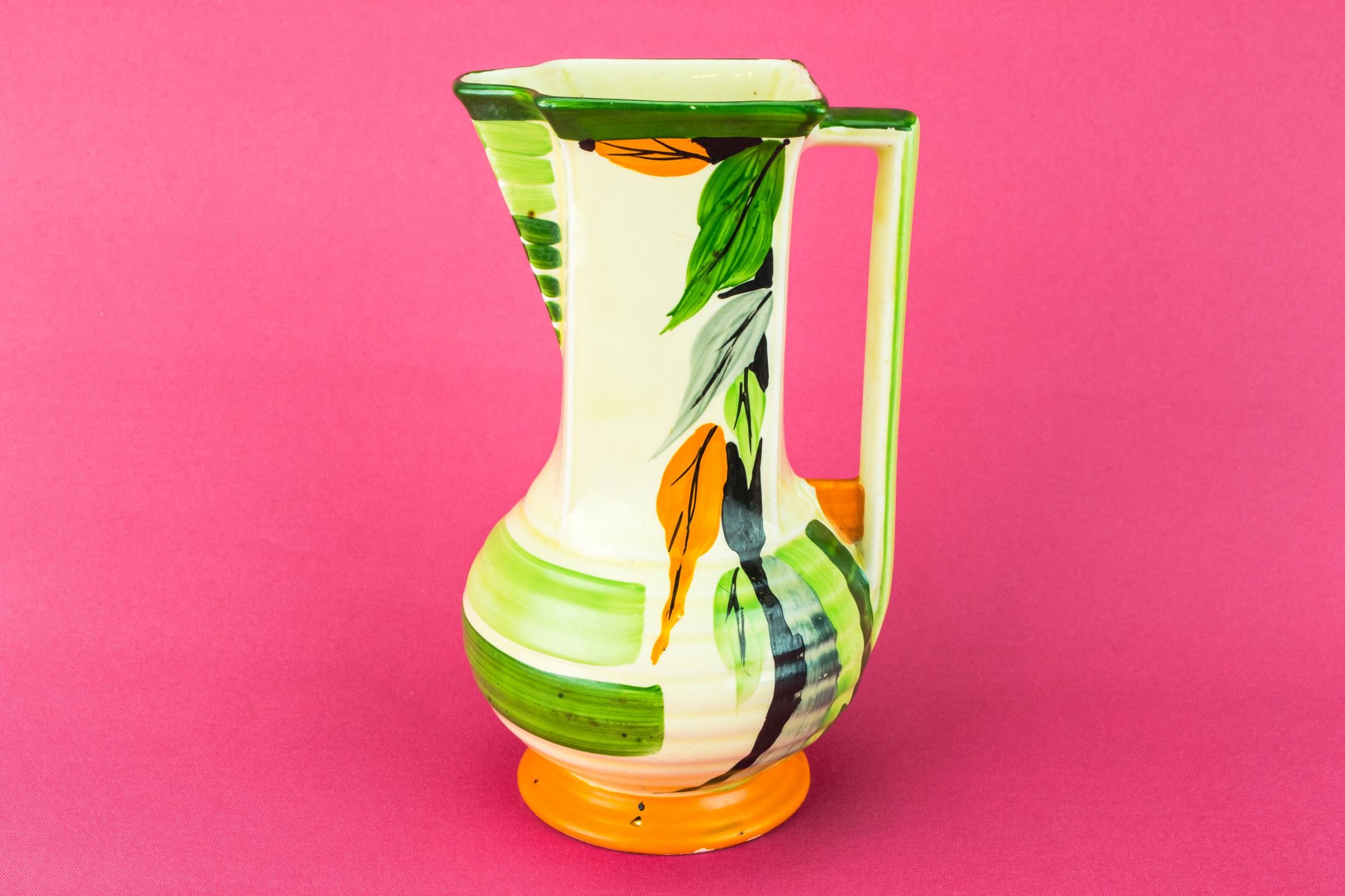 Art Deco Vintage — Floral ceramic jug