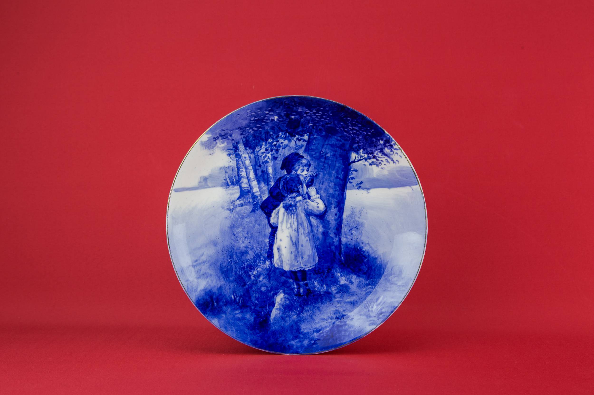 Antique Blue And — Blue and white Doulton plate