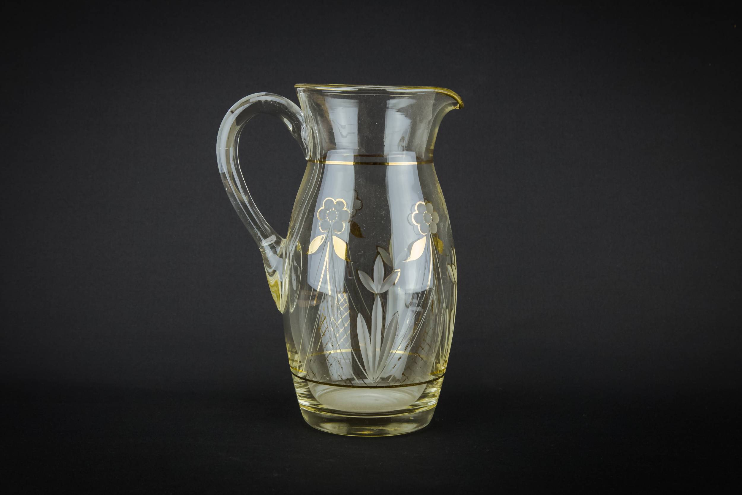 Elegant Glass Vinegar — Floral glass water jug