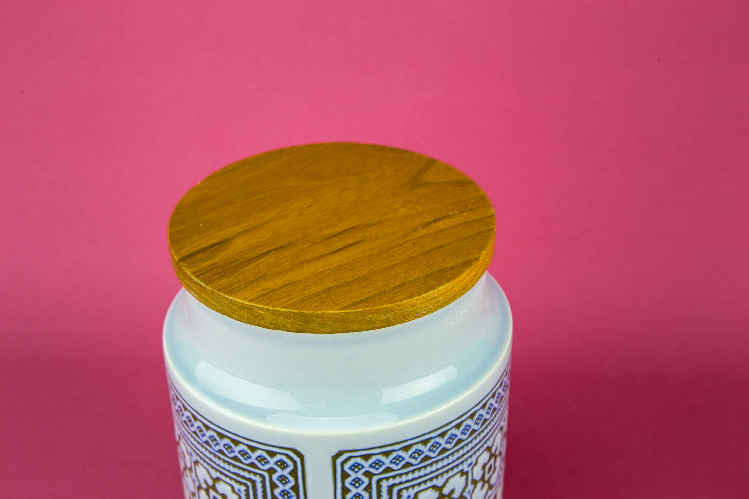 Elegant Vintage Hornsea — Tea storage jar by Hornsea 2