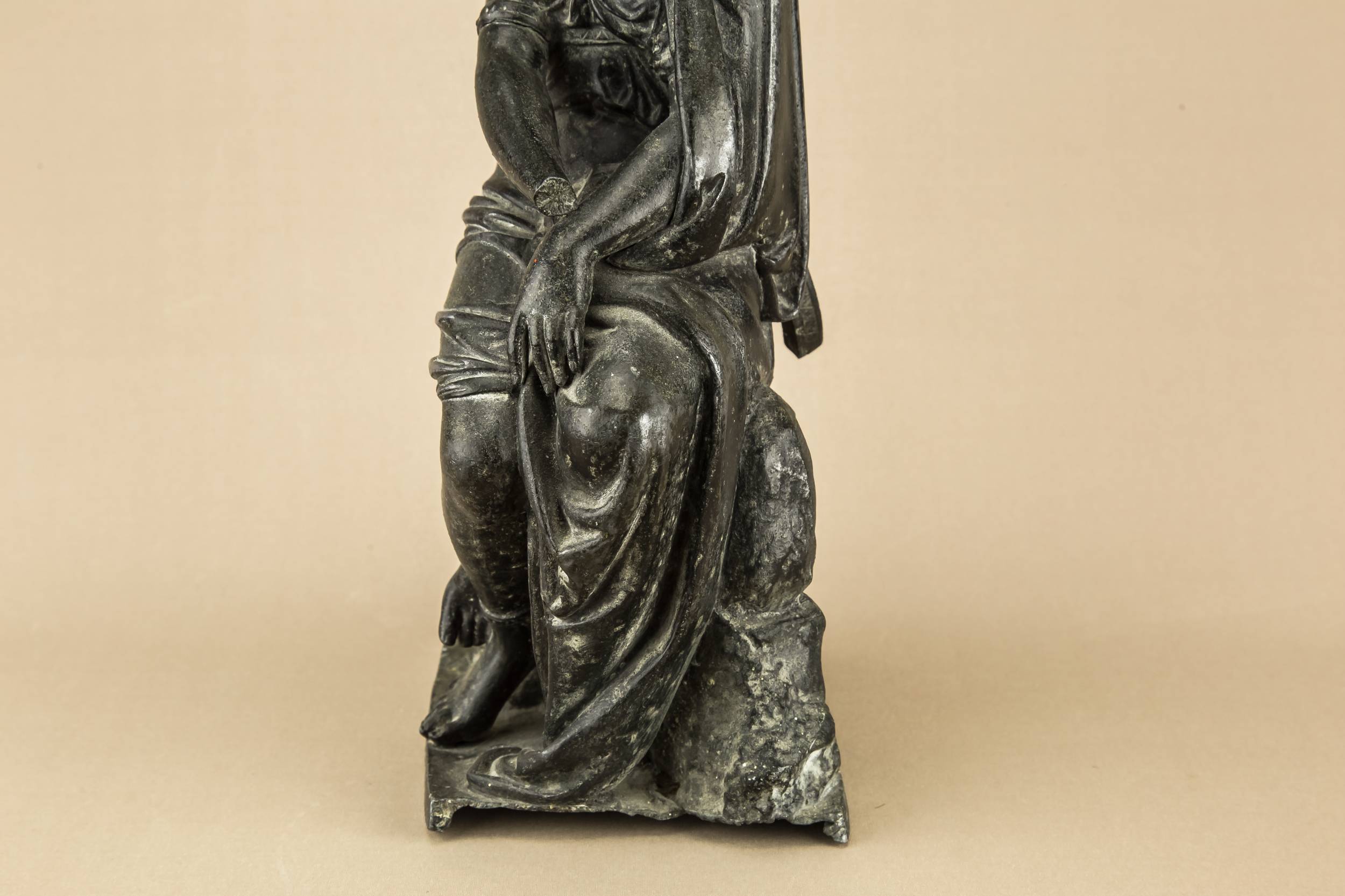 C Antique Bronze — Bronze seated Muse 5