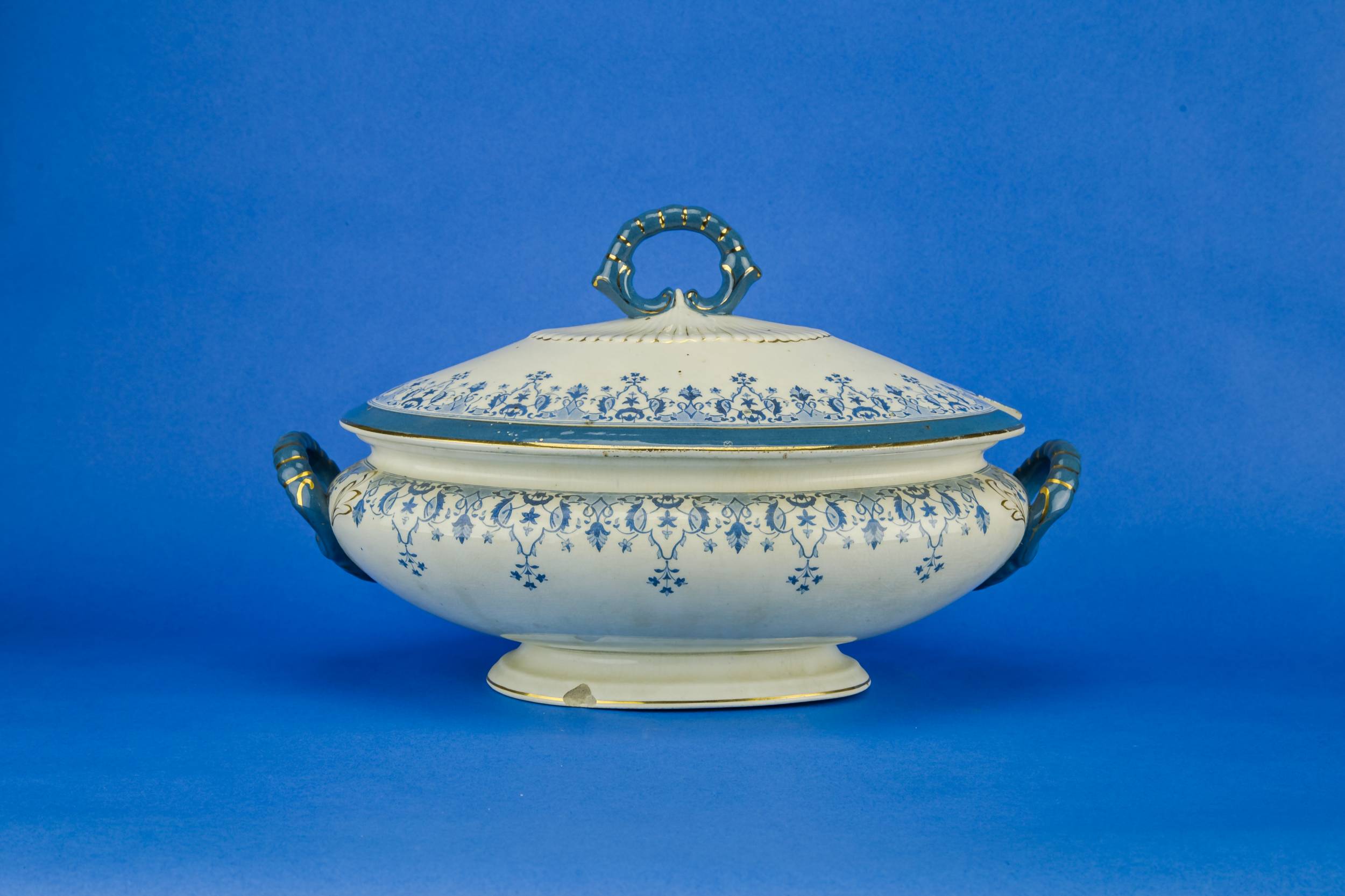 Unusual Aesthetic Movement — Large floral tureen