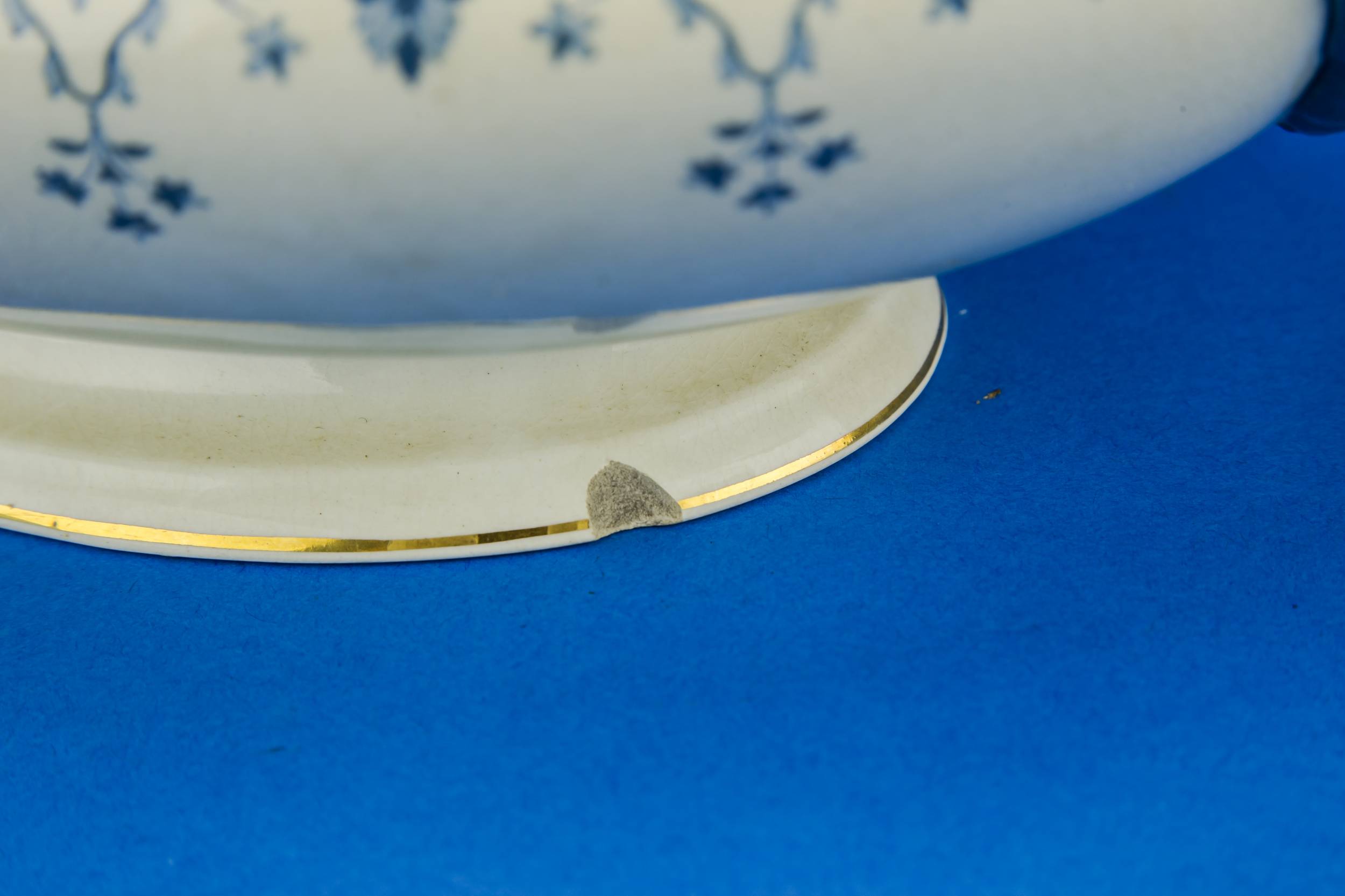Unusual Aesthetic Movement — Large floral tureen 5