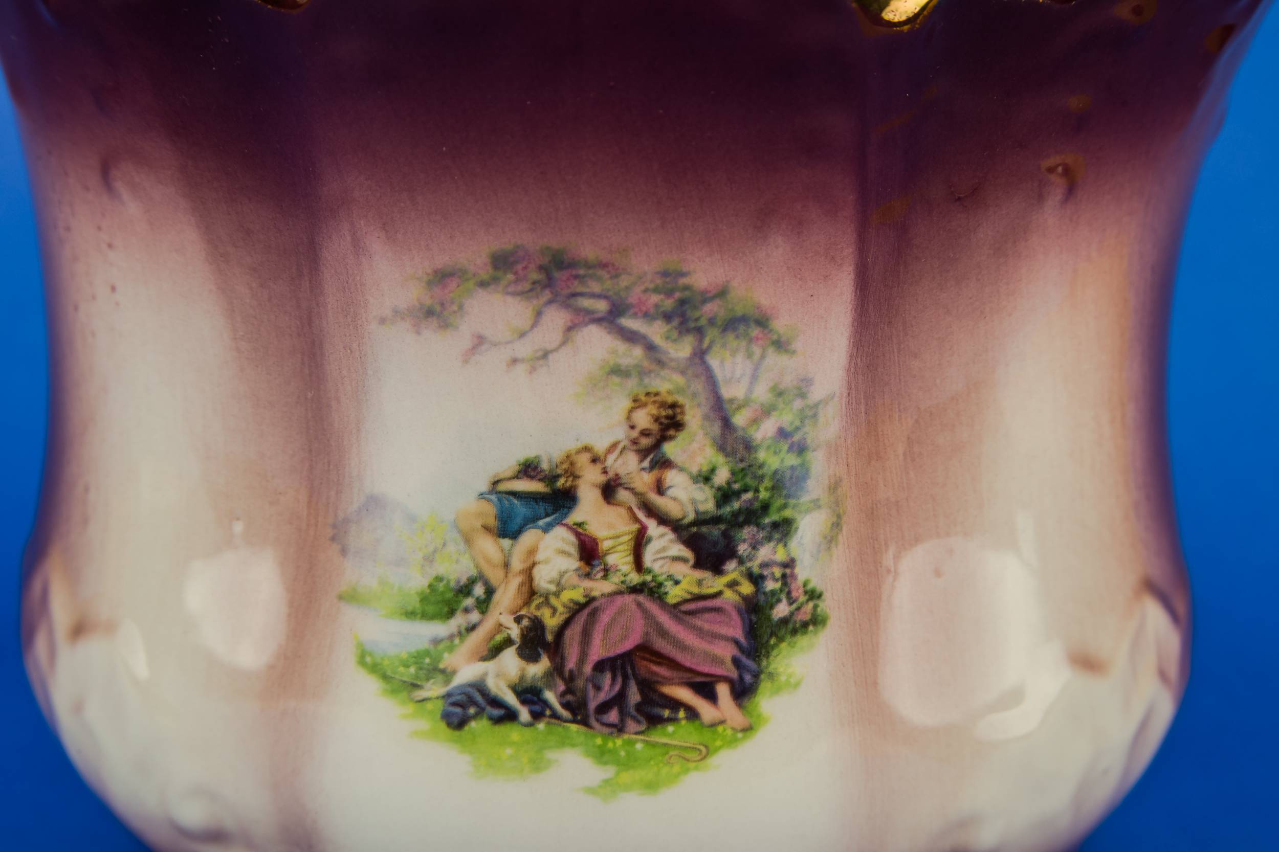 Beautiful Retro Pastoral — Amethyst ceramic planter 2