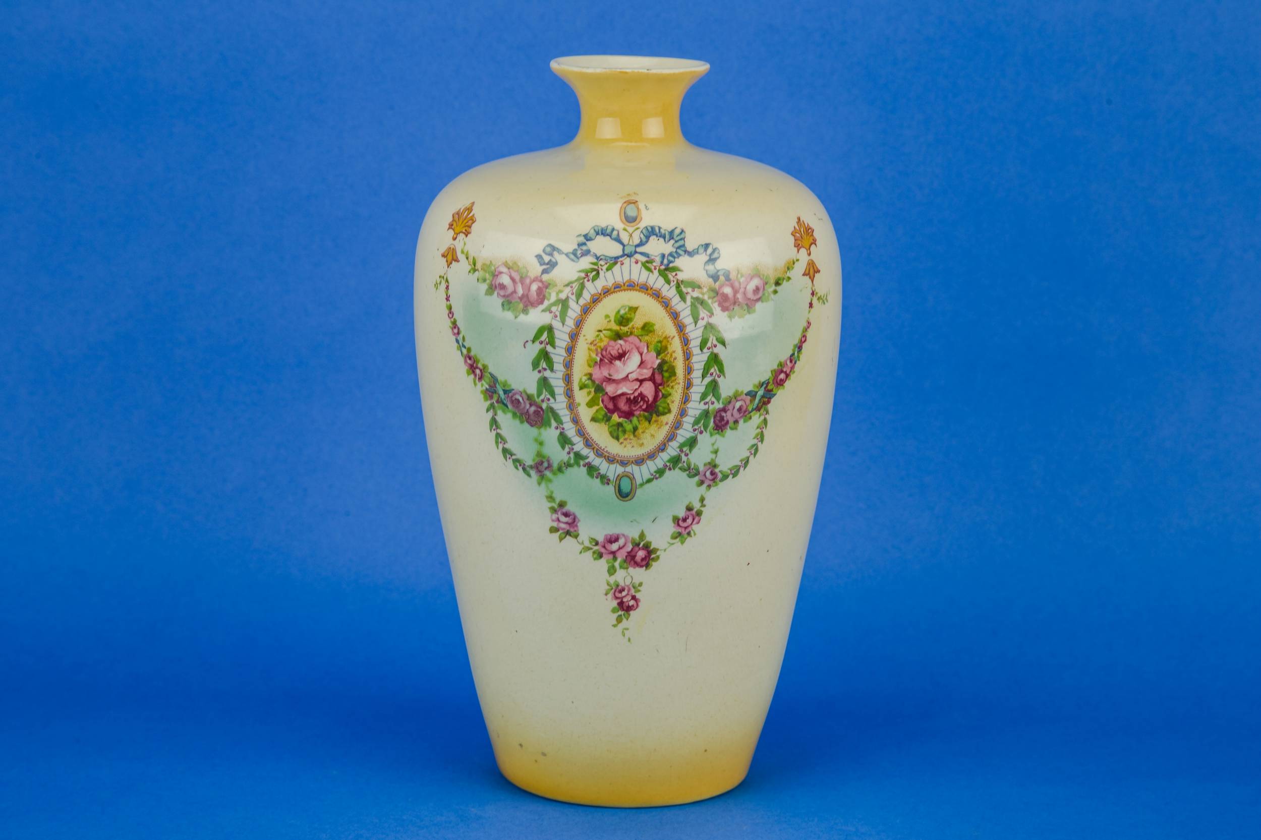 Neo-classical Elegant Floral — Pale pink flower vase