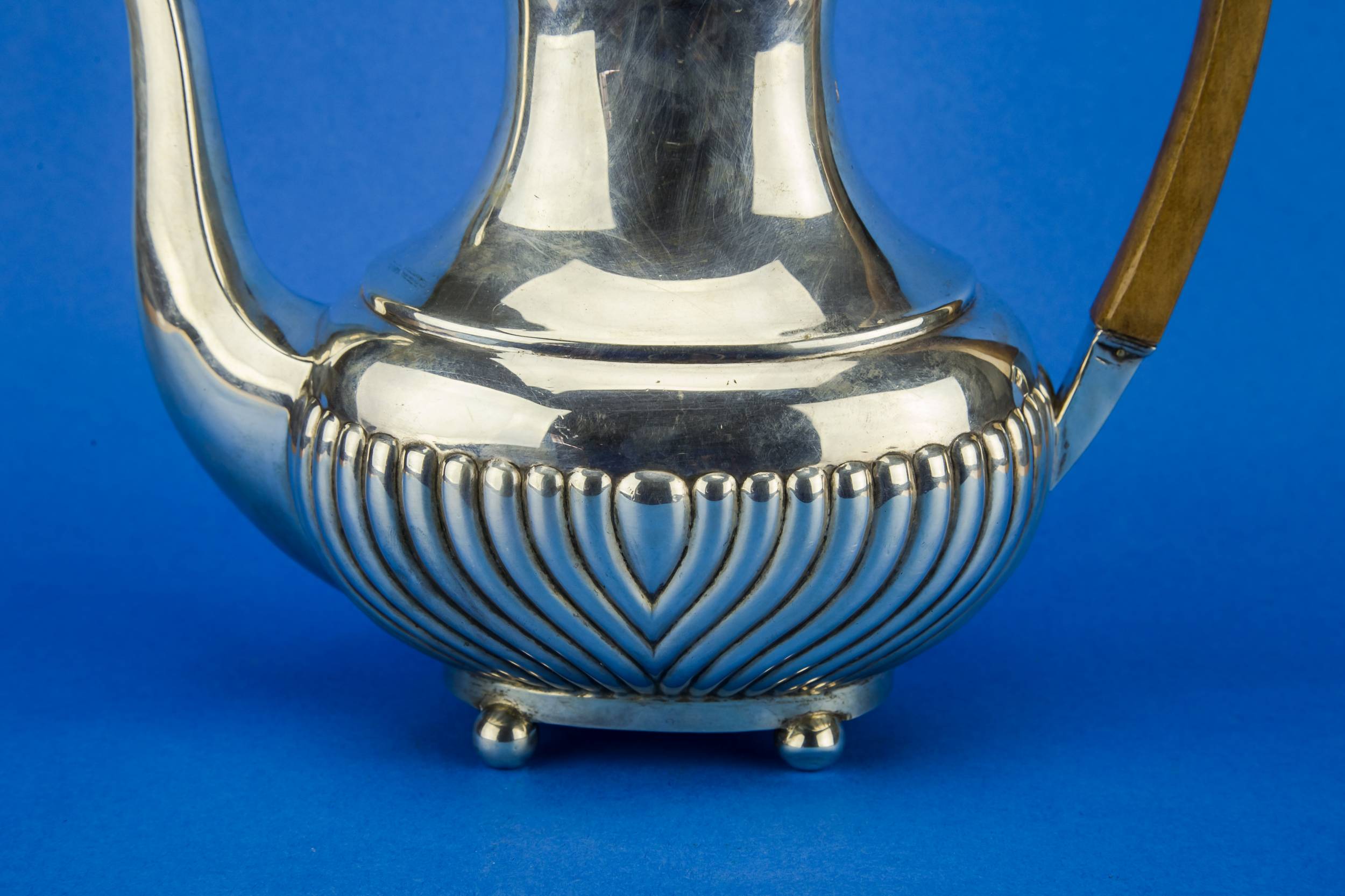 Victorian Classical Gadrooned — Sterling silver coffee pot 1