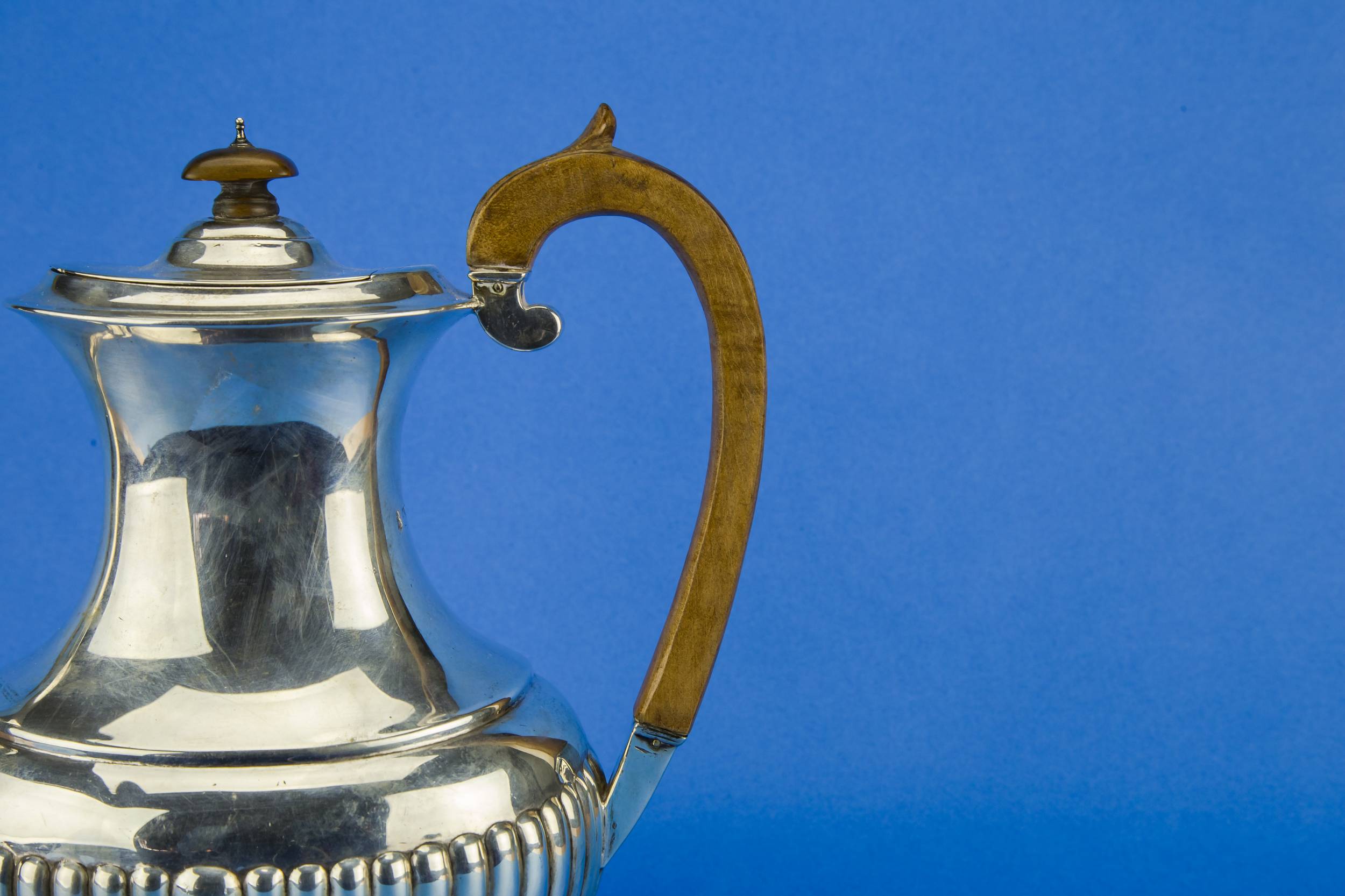 Victorian Classical Gadrooned — Sterling silver coffee pot 3