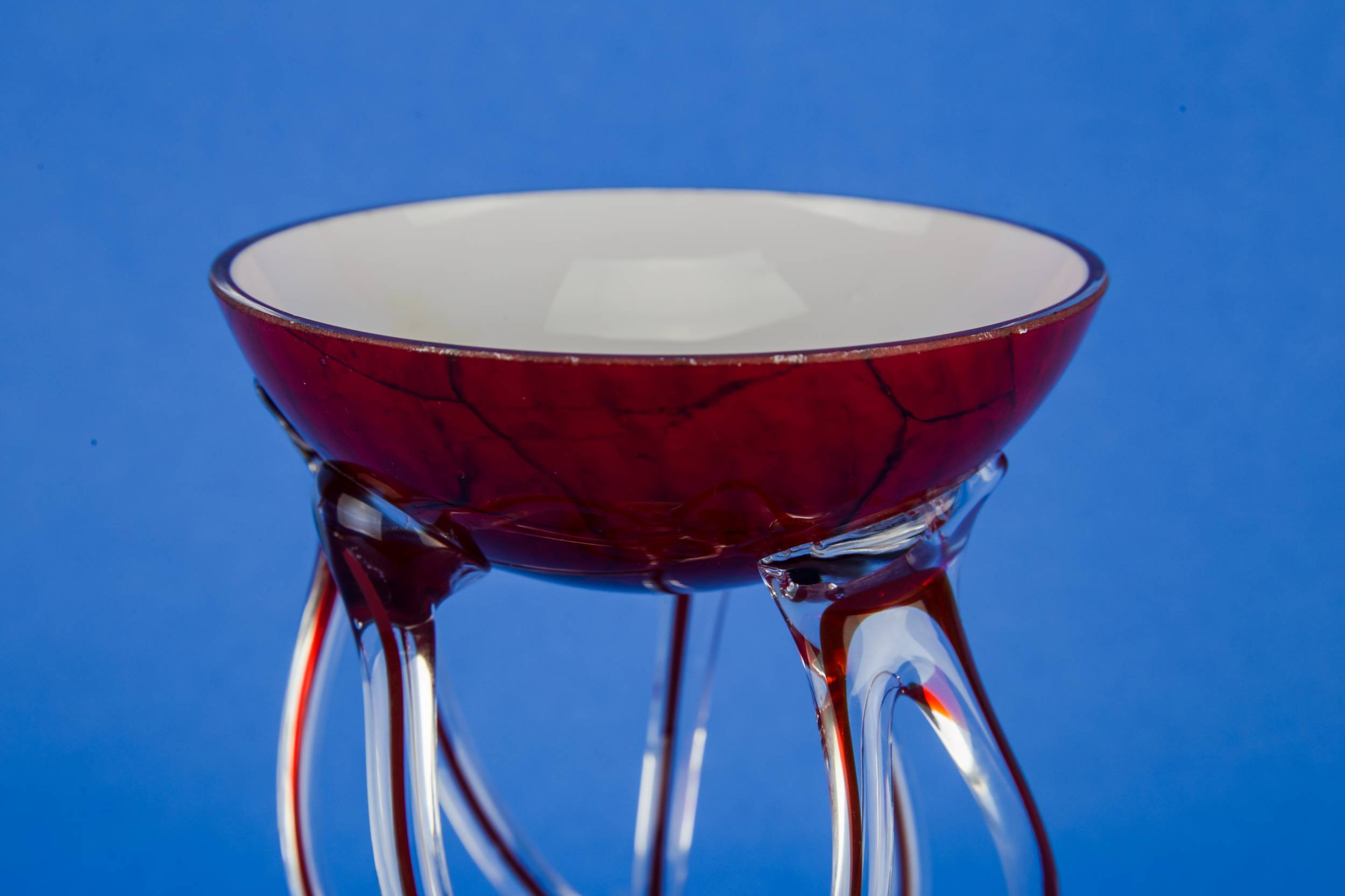 Modernist Vintage 4.1'' — Red glass decorative bowl 1