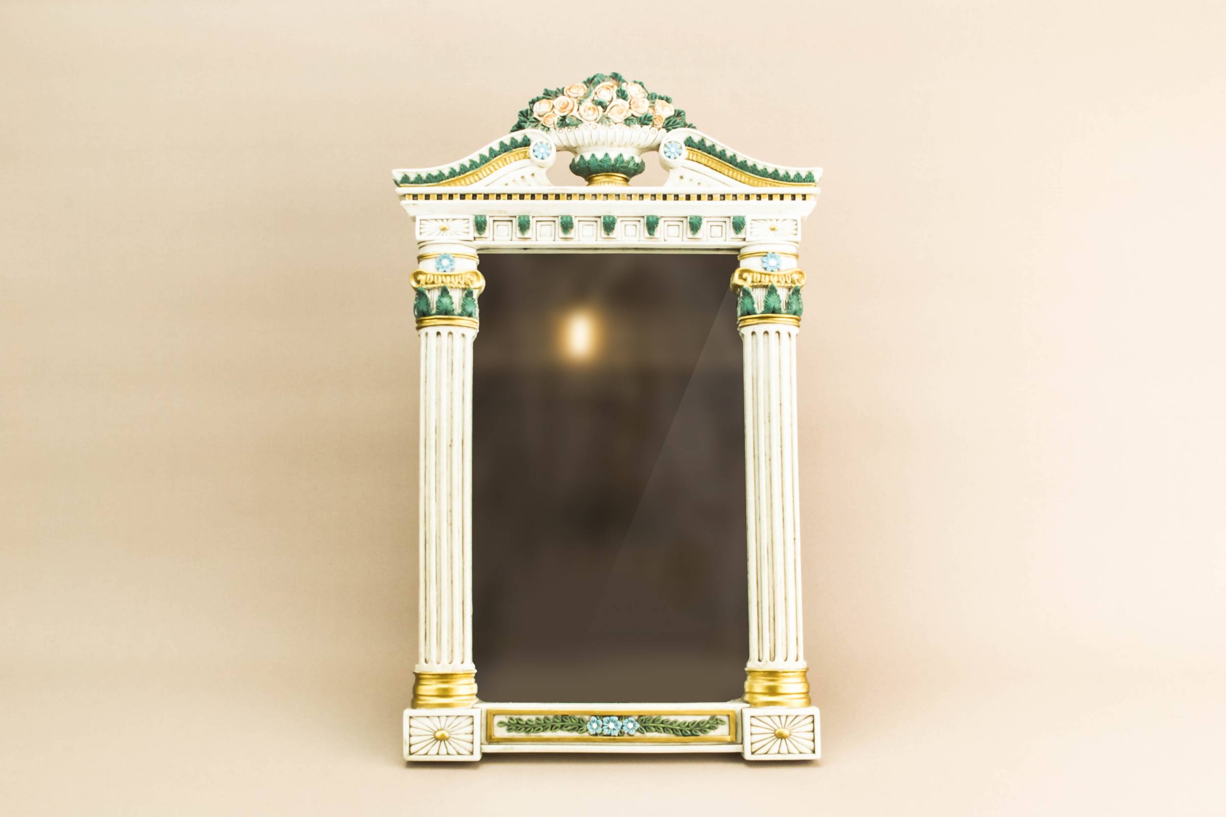 Vintage Beautiful MIRROR — Table top mirror