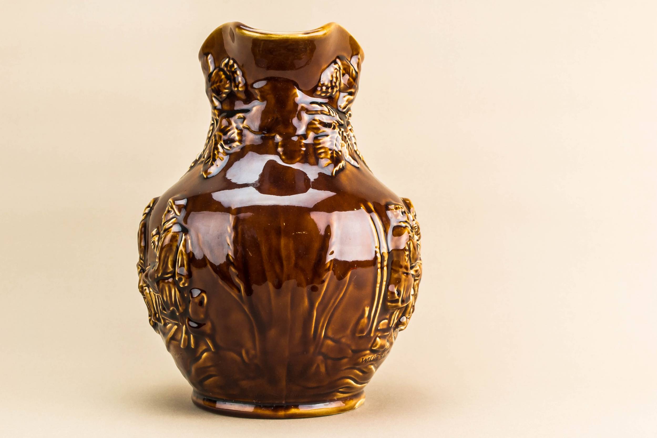 Mid-century Modern Brown — Large water jug 3