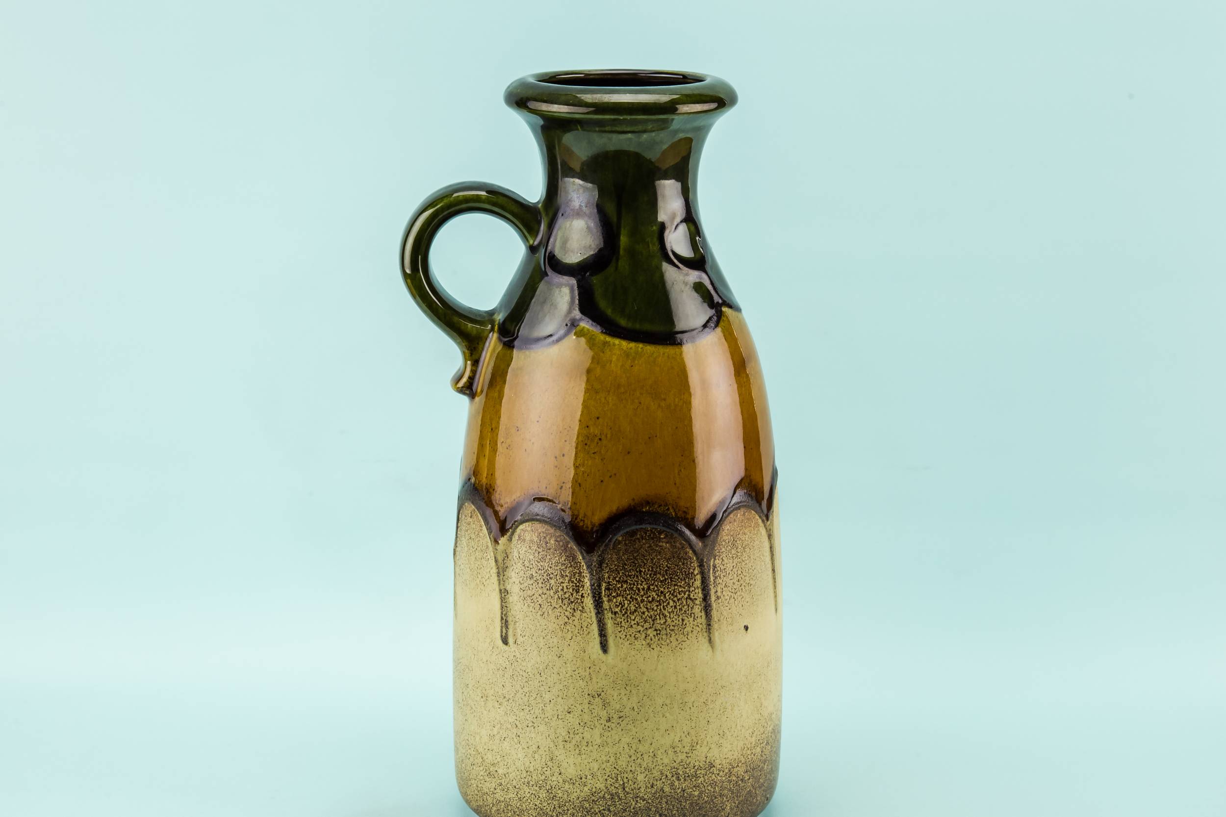 Beautiful Modernist Lemonade — Abstract Modernist jug 4