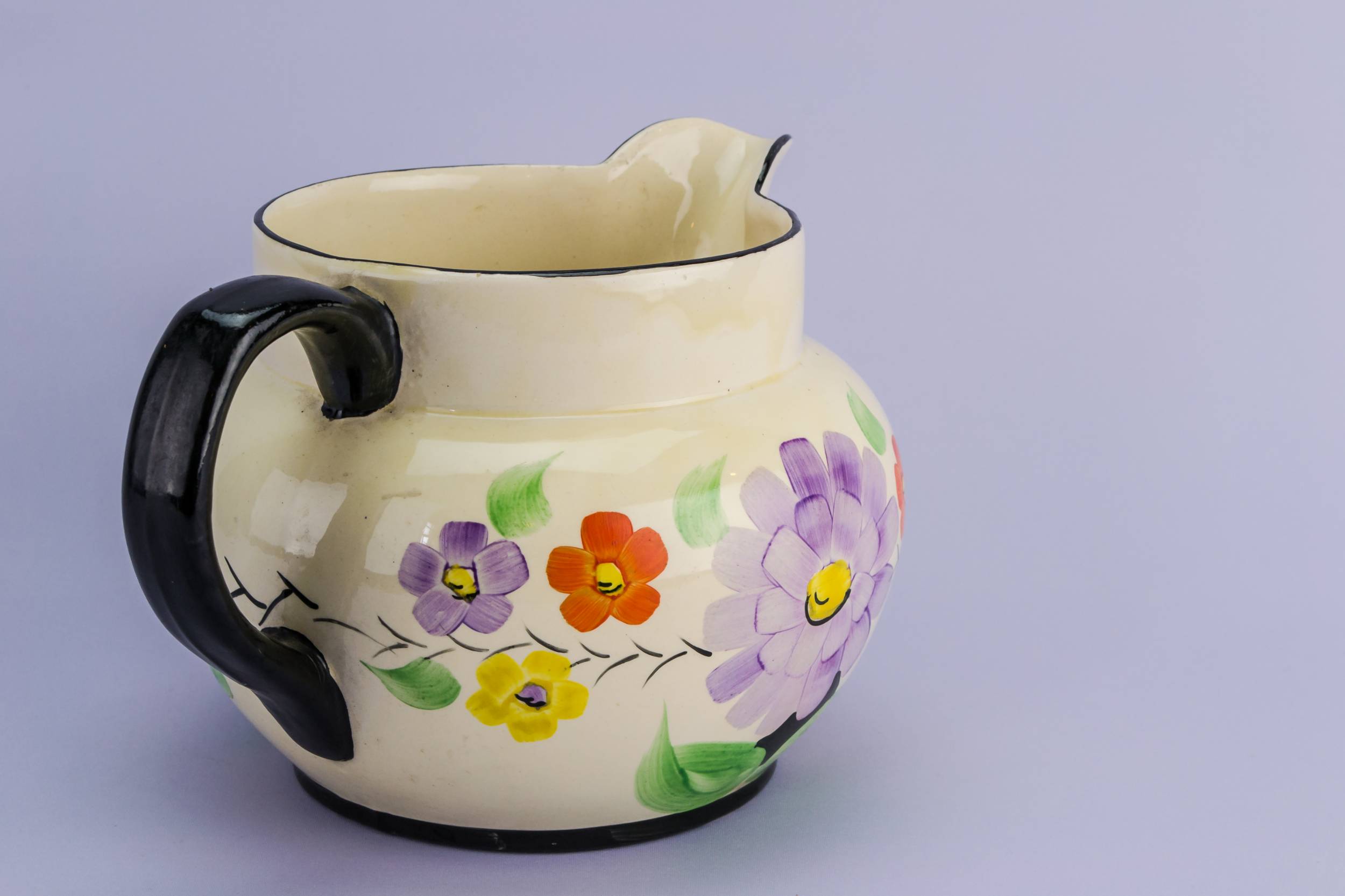Art Deco Vintage — Bold floral Art Deco jug 1