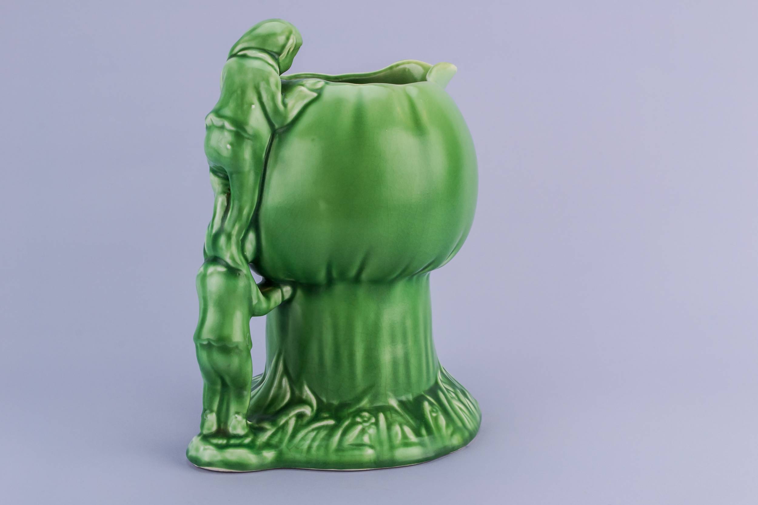 Vintage Art Deco — Art Deco water jug 2