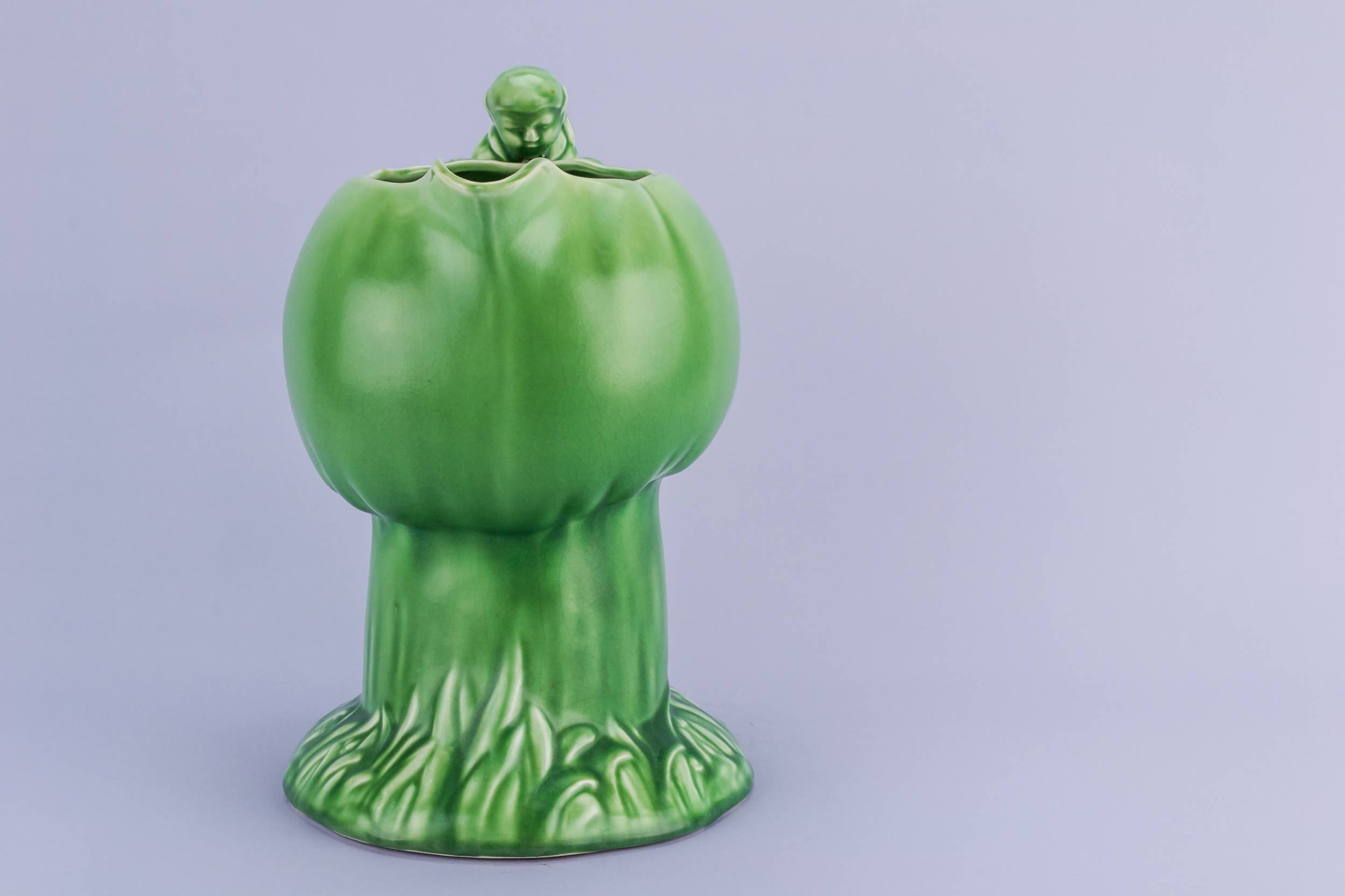 Vintage Art Deco — Art Deco water jug 3