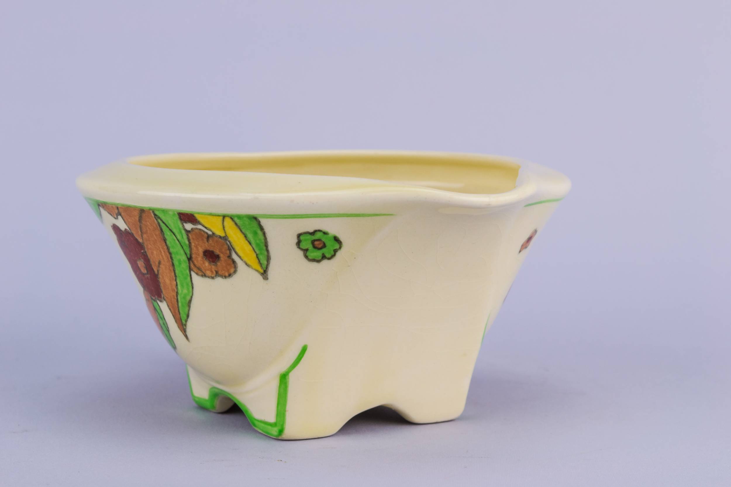 Porcelain Charming Gravy — Cream gravy boat 3