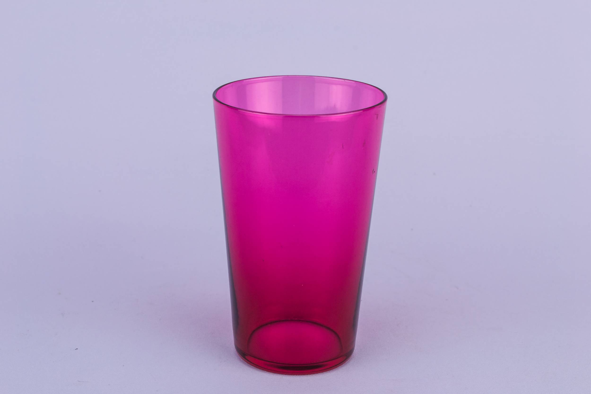 Red Antique 75 — 4 red whisky glasses