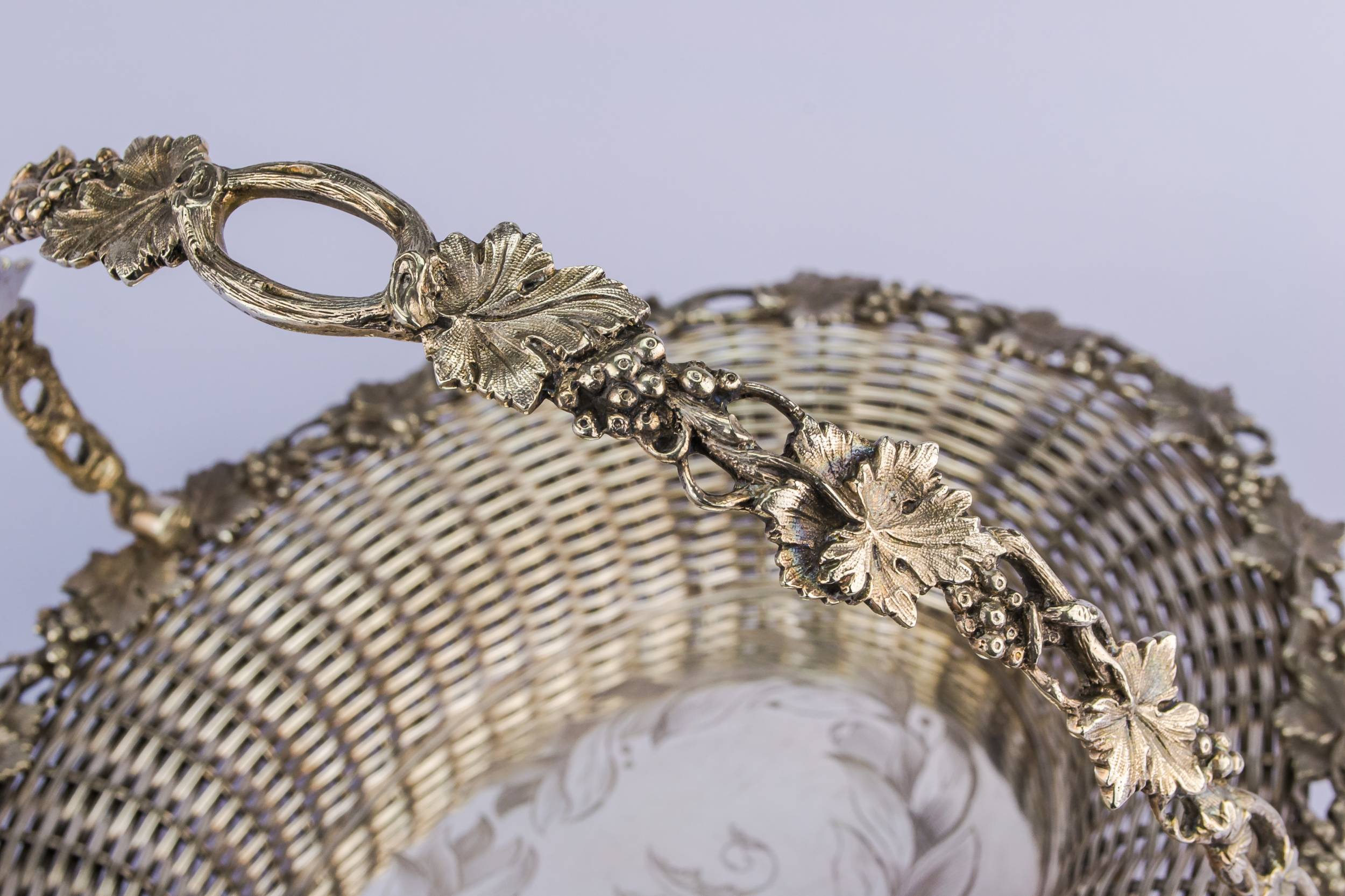 Antique Silver Plated — Silver plated fruit bowl 1