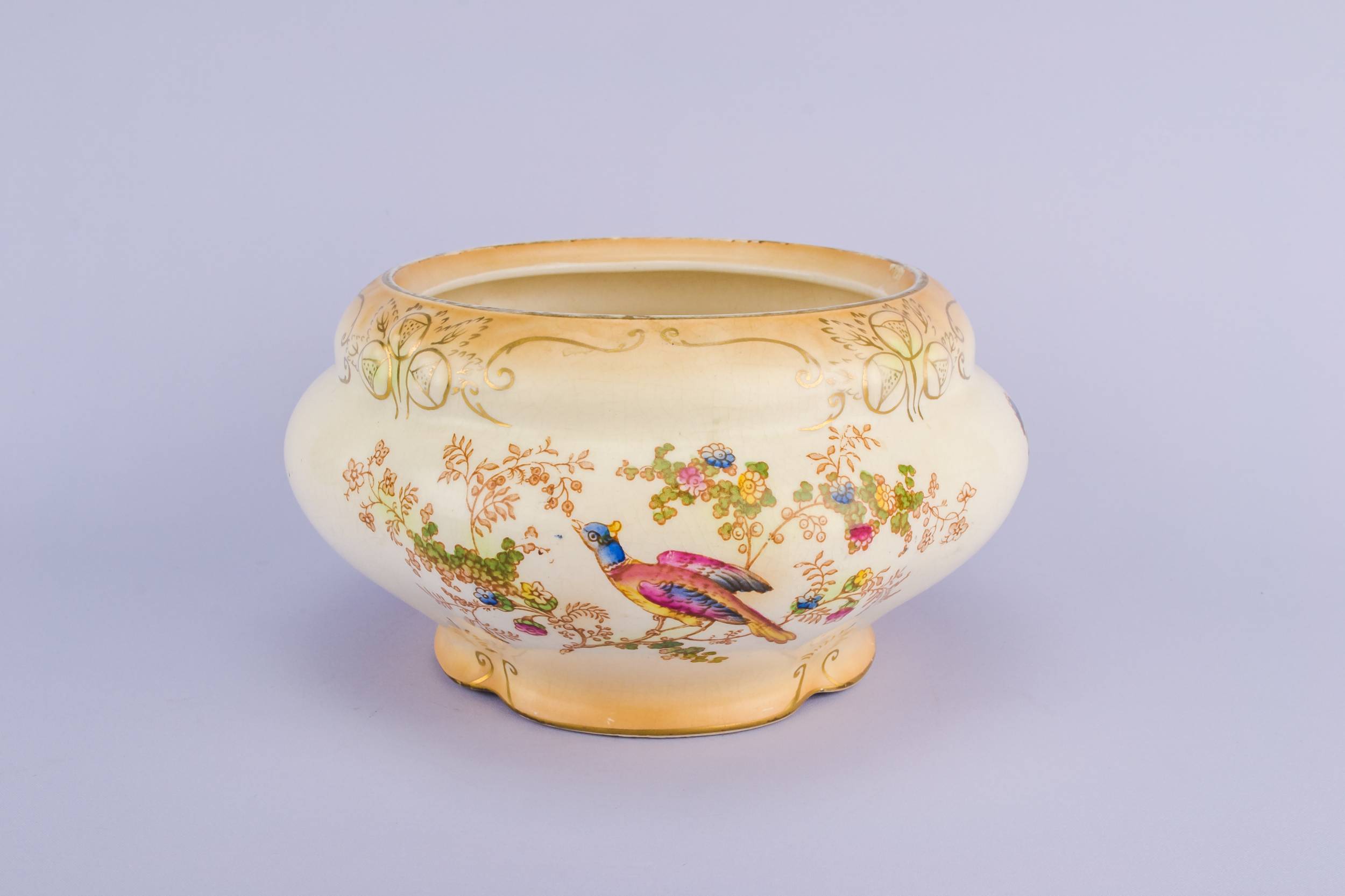Antique Ceramic Flowers — Pink flowral bowl